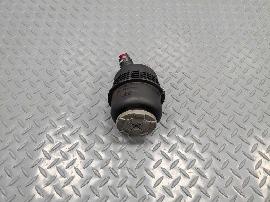 2008 - 2011 OEM AUDI A4 POWER STEERING RESERVOIR TANK BOTTLE PLASTIC