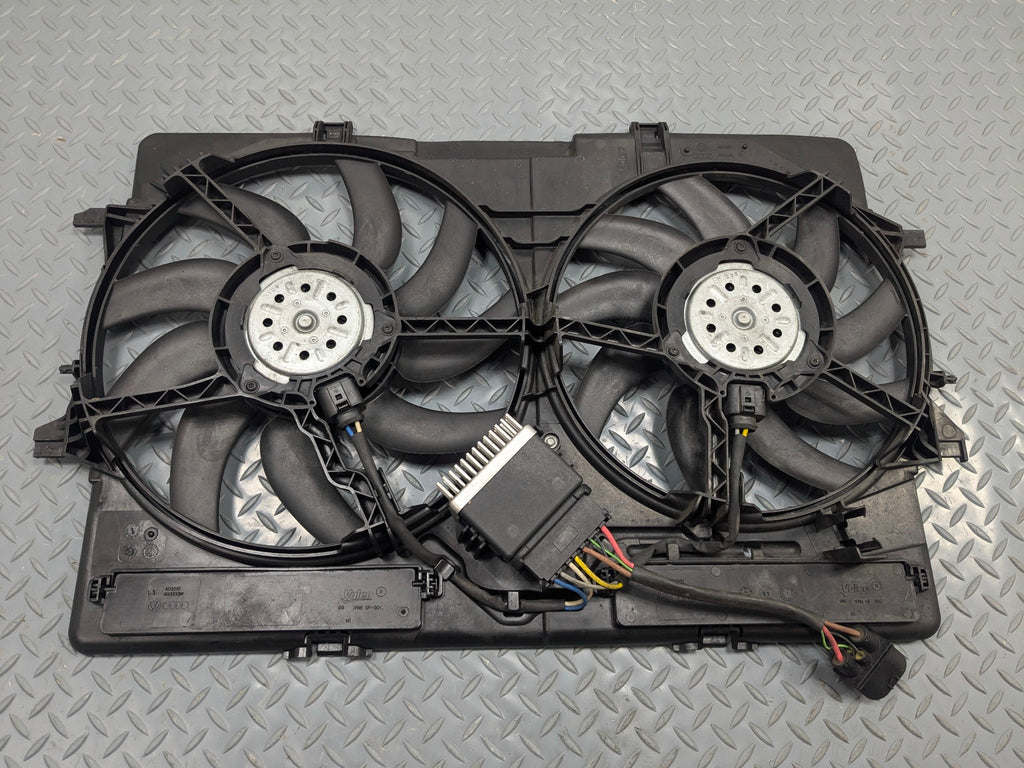 2008 - 2011 OEM AUDI A4 ENGINE RADIATOR ELECTRIC COOLING MOTOR FAN ASSEMBLY