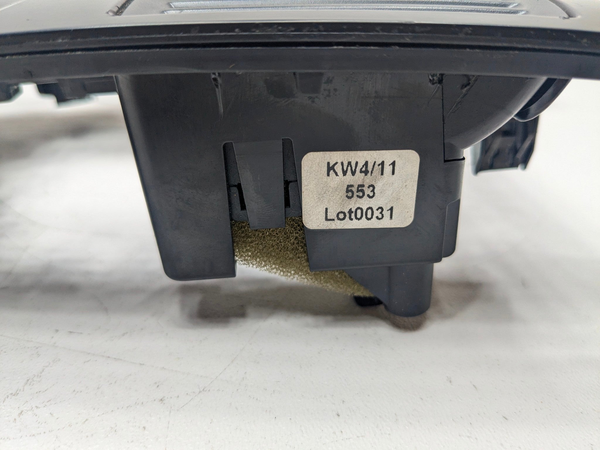 2008 - 2011 OEM AUDI A4 FRONT INTERIOR LOWER CENTRE CONSOLE GEAR SURROUND