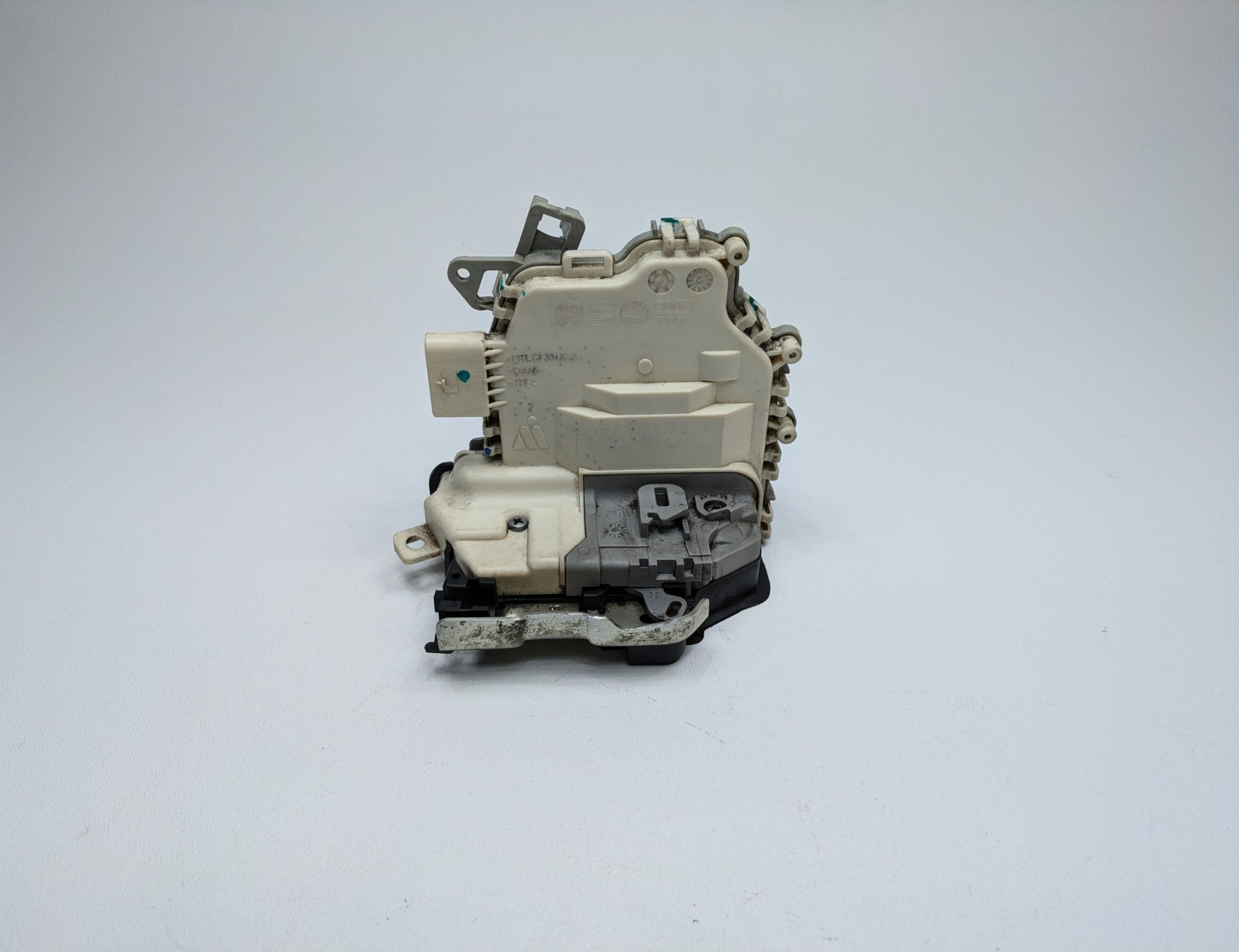 2008 - 2011 OEM AUDI A4 REAR LEFT DRIVER SIDE DOOR LATCH LOCK ACTUATOR