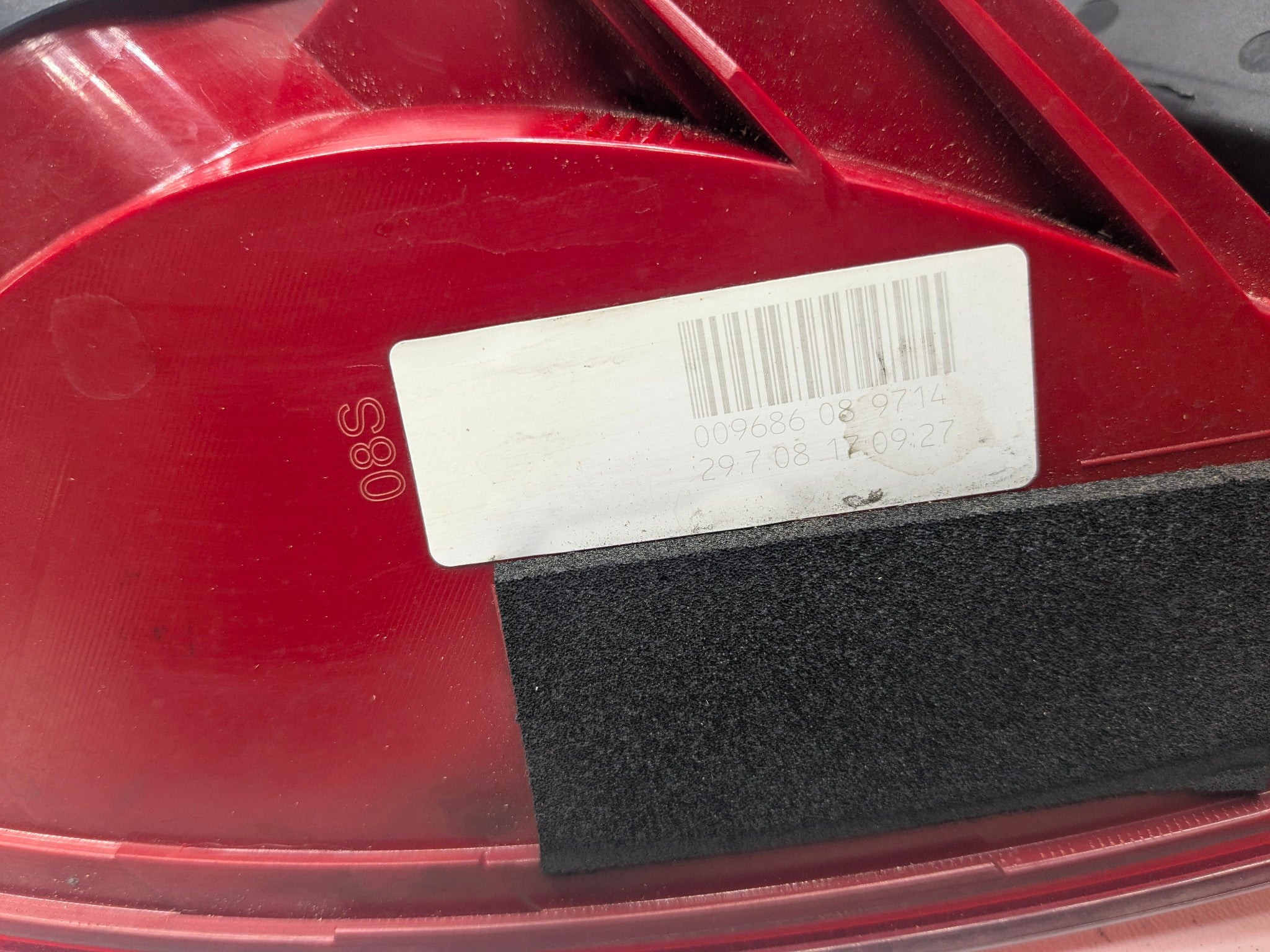 2008 - 2011 OEM AUDI A4 PASSENGER SIDE REAR RIGHT SIDE OUTER TAIL LIGHT