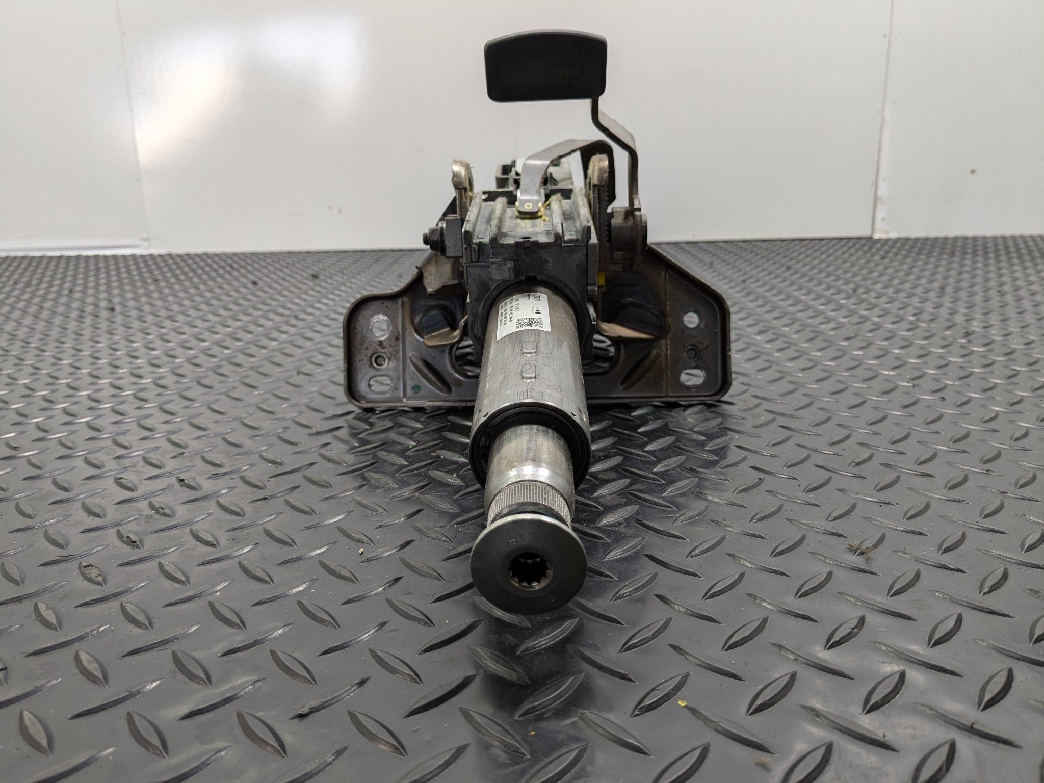 2008 - 2011 OEM AUDI A4 POWER ADJUSTMENT STEERING COLUMN ASSEMBLY