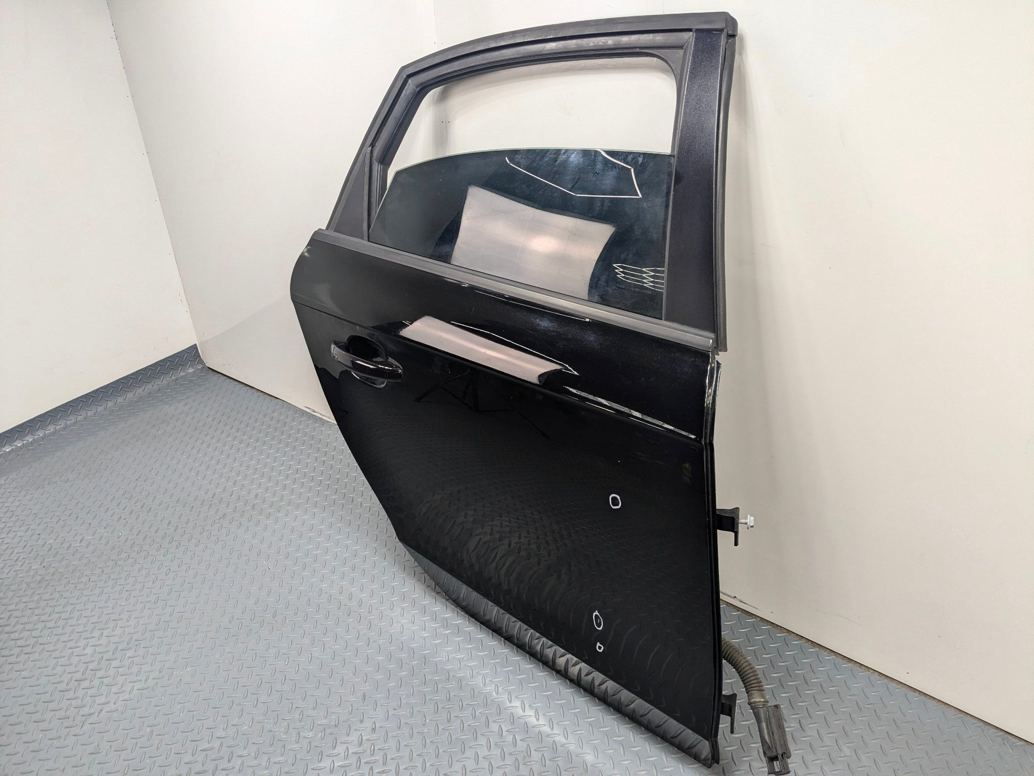 2008 - 2011 OEM AUDI A4 REAR RIGHT PASSENGER SIDE DOOR SHELL PANEL ASSEMBLY