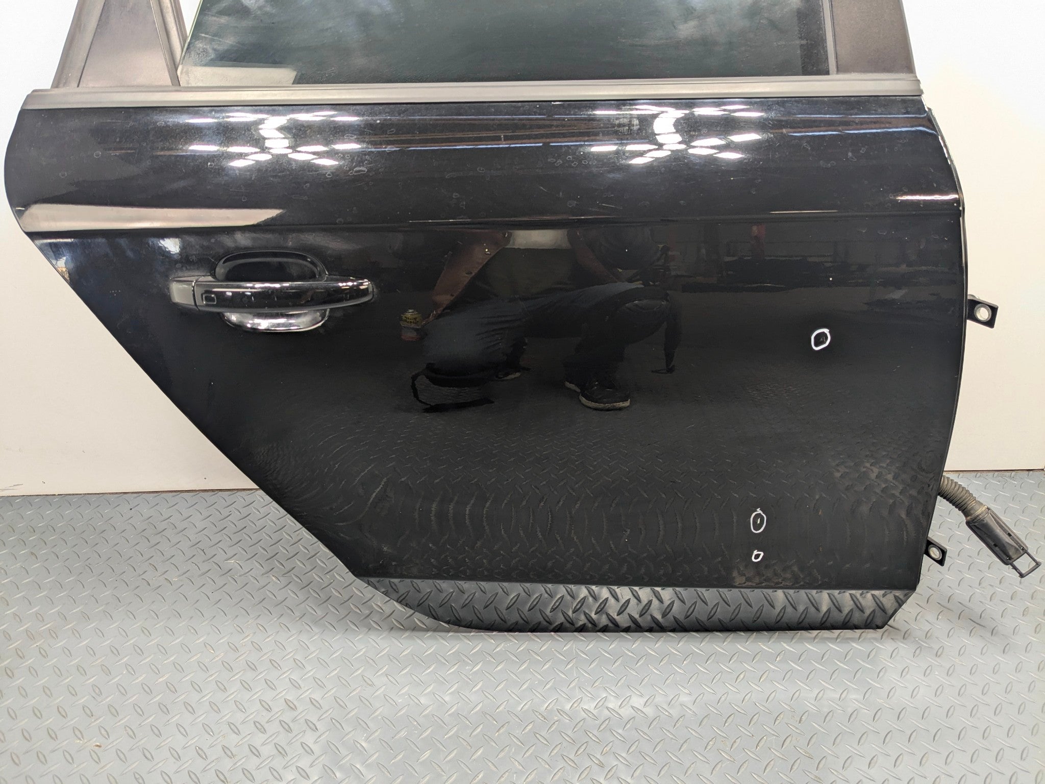 2008 - 2011 OEM AUDI A4 REAR RIGHT PASSENGER SIDE DOOR SHELL PANEL ASSEMBLY