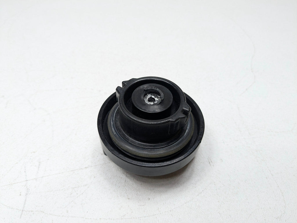 2008 - 2011 OEM AUDI A4 GASOLINE FUEL TANK FILLER NECK COVER CAP