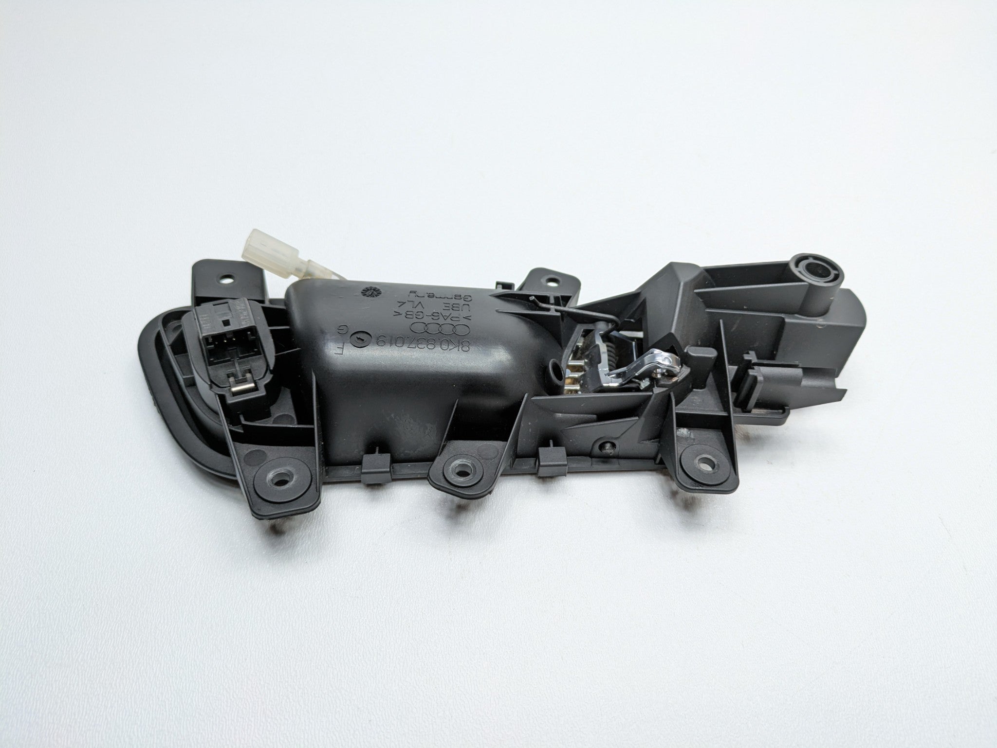 2008 - 2011 OEM AUDI A4 FRONT LEFT DRIVER SIDE INTERIOR DOOR HANDLE