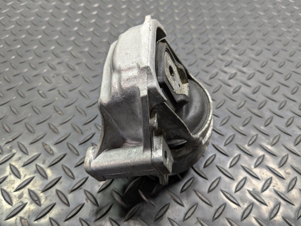 2008 - 2011 OEM AUDI A4 CAEB ENGINE MOTOR MOUNT