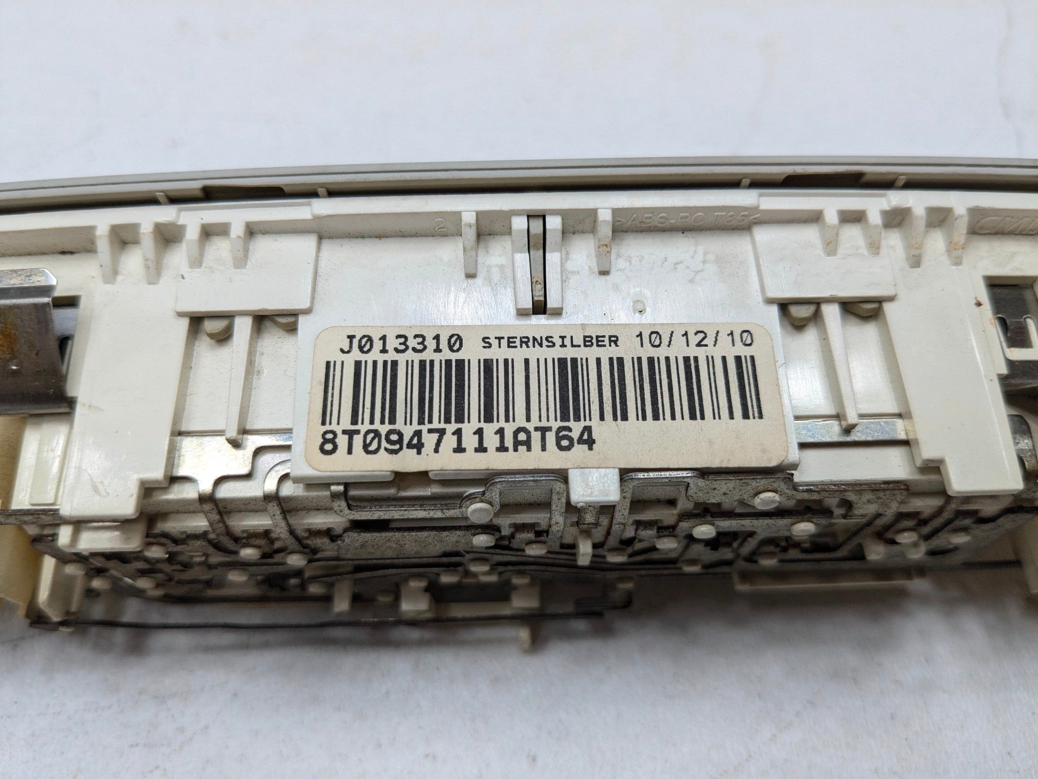 2008 - 2011 OEM AUDI A4 REAR INTERIOR OVERHEAD READING LIGHT