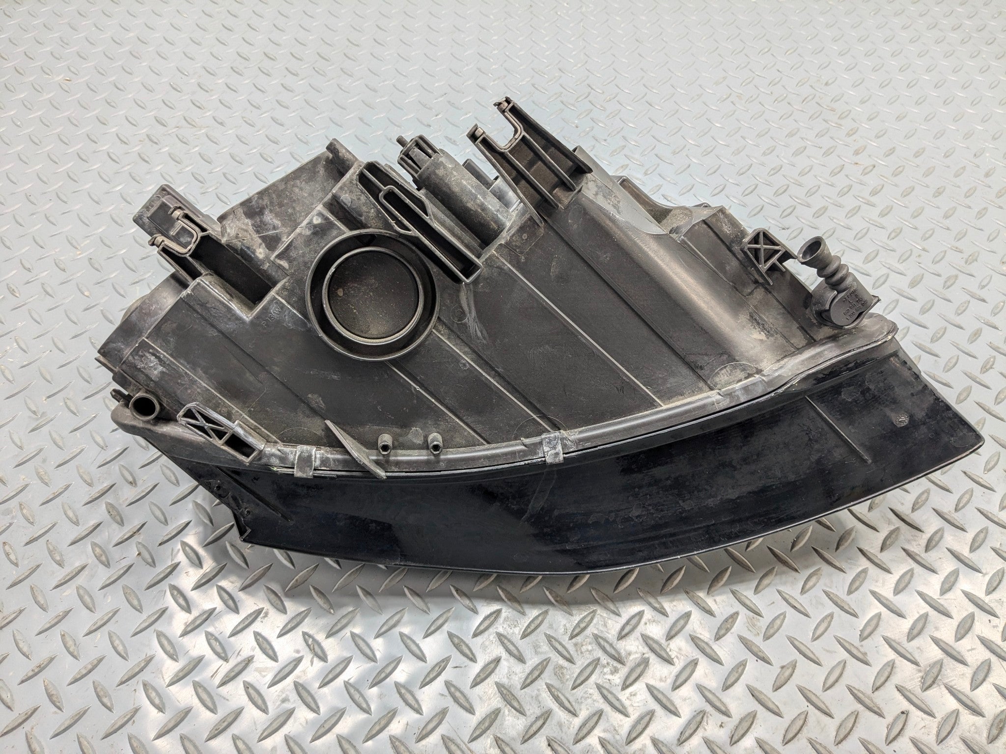 2008 - 2011 OEM AUDI A4 FRONT LEFT DRIVER SIDE HEADLAMP ASSEMBLY
