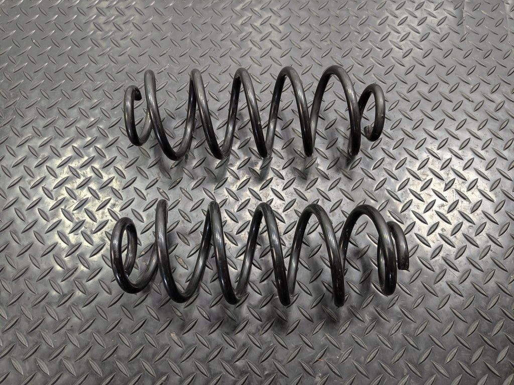 2008 - 2011 OEM AUDI A4 REAR SUSPENSION LEFT AND RIGHT COIL SPRING PAIR