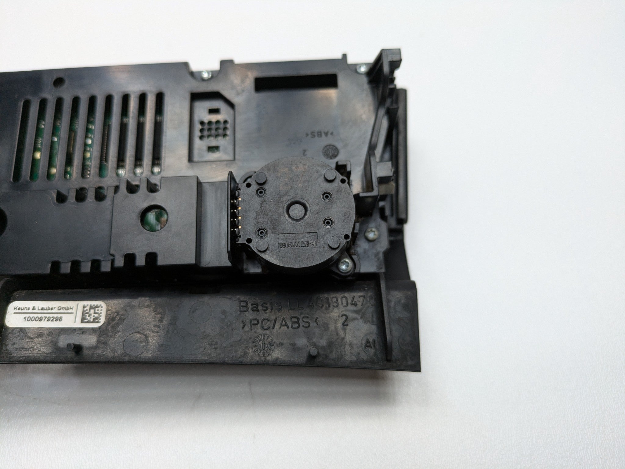 2008 - 2011 OEM AUDI A4 CLIMATE CONTROL HEATER A/C TEMPERATURE PANEL UNIT