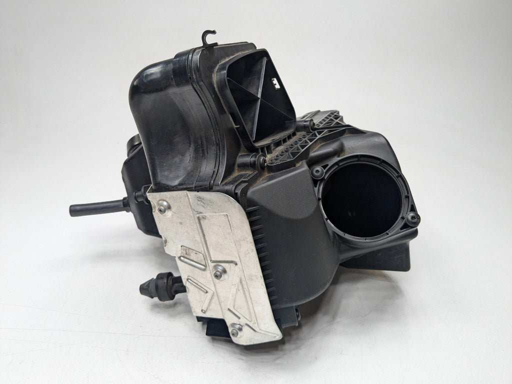 2008 - 2011 OEM AUDI A4 ENGINE AIR INTAKE CLEANER FILTER BOX HOUSING GENUINE