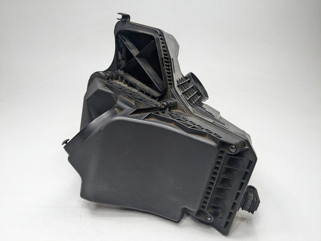 2008 - 2011 OEM AUDI A4 ENGINE AIR INTAKE CLEANER FILTER BOX HOUSING GENUINE