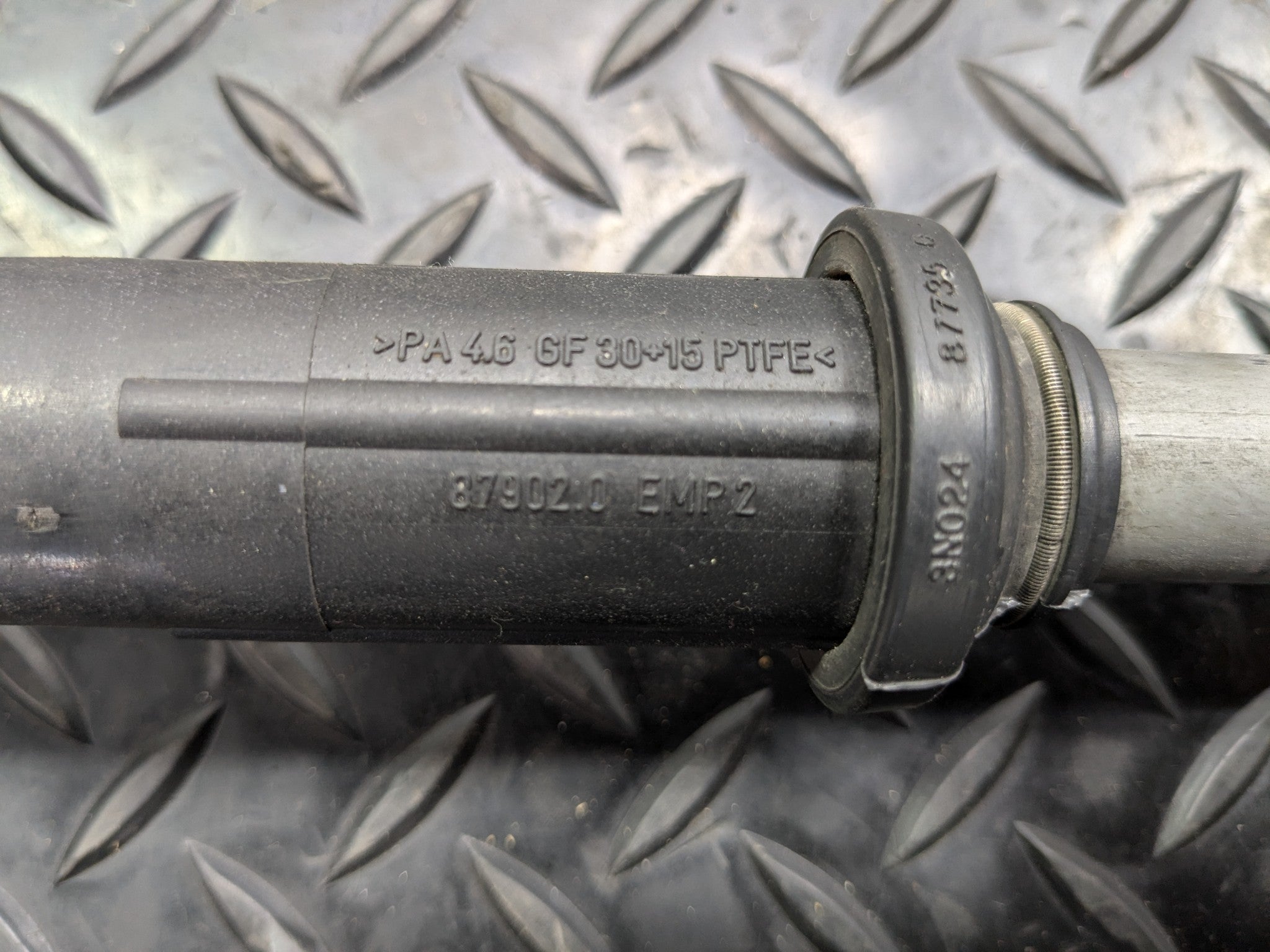 2008 - 2011 OEM AUDI A4 STEERING INTERMEDIATE COLUMN SHAFT
