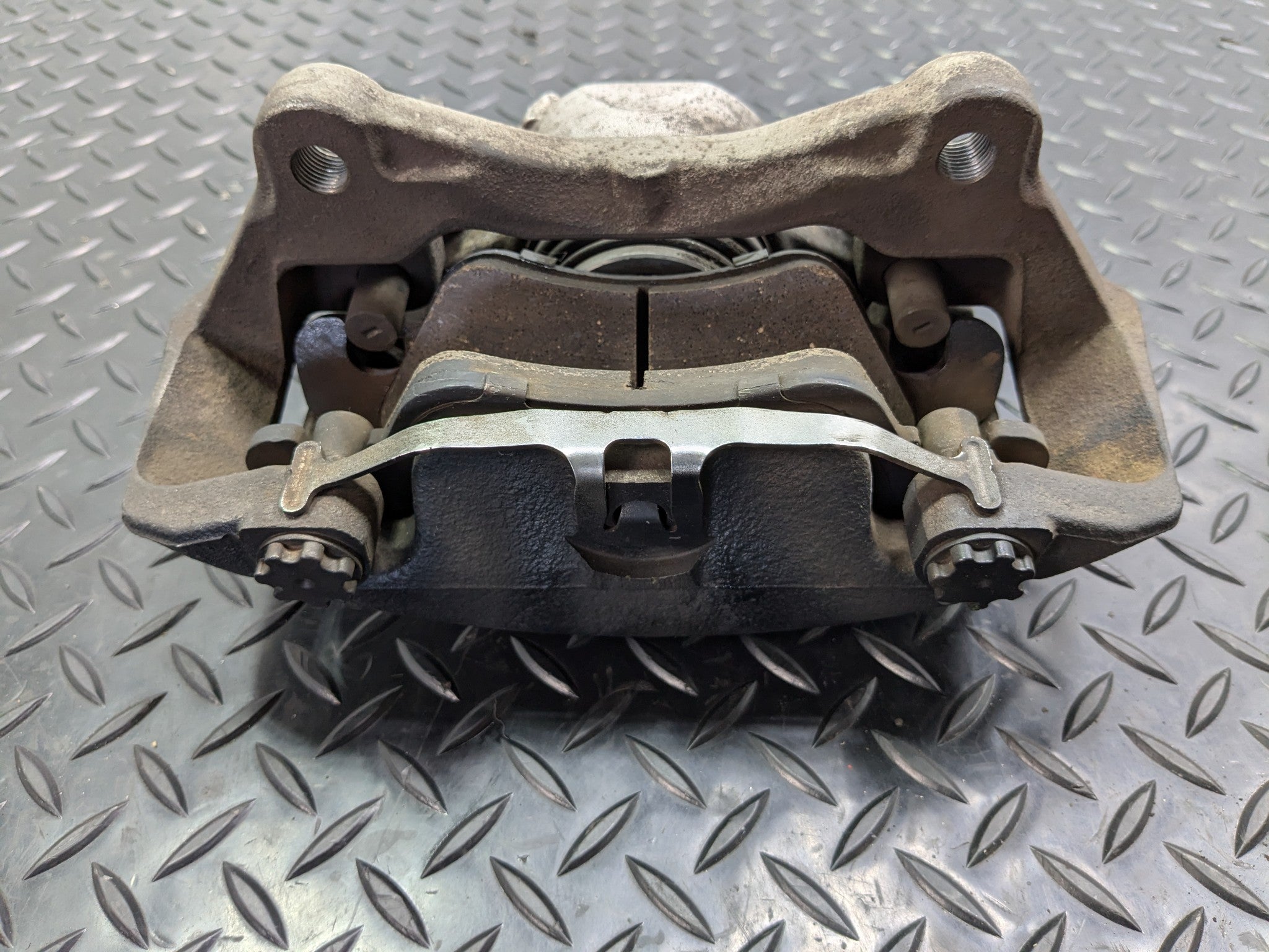 2008 - 2011 OEM AUDI A4 FRONT RIGHT PASSENGER SIDE BRAKE CALIPER