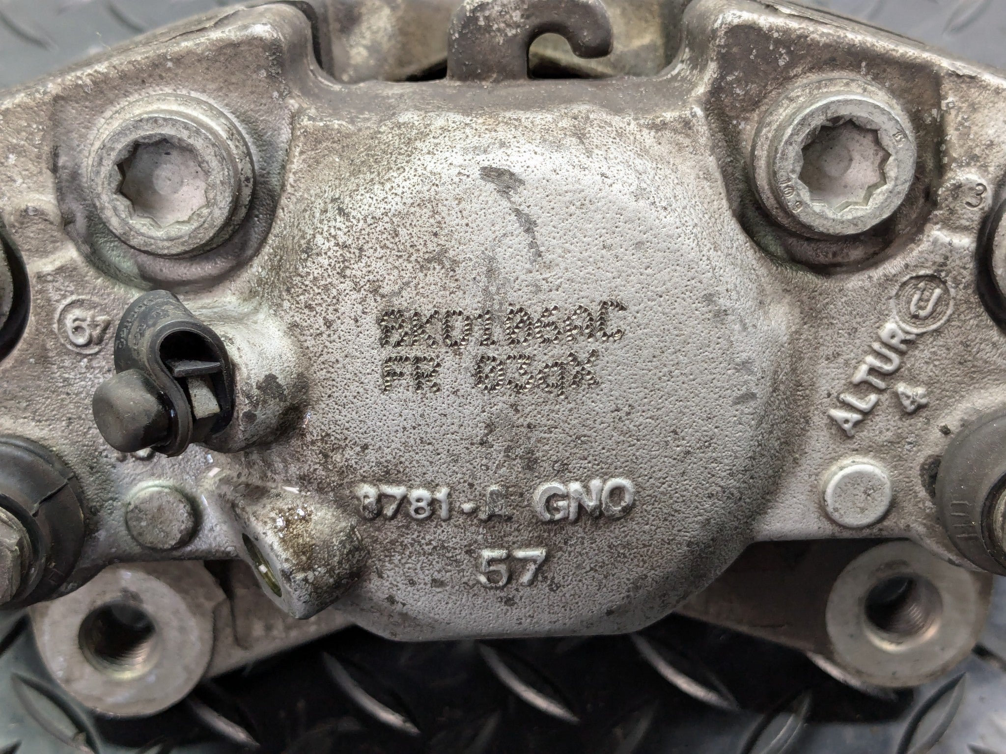 2008 - 2011 OEM AUDI A4 FRONT RIGHT PASSENGER SIDE BRAKE CALIPER