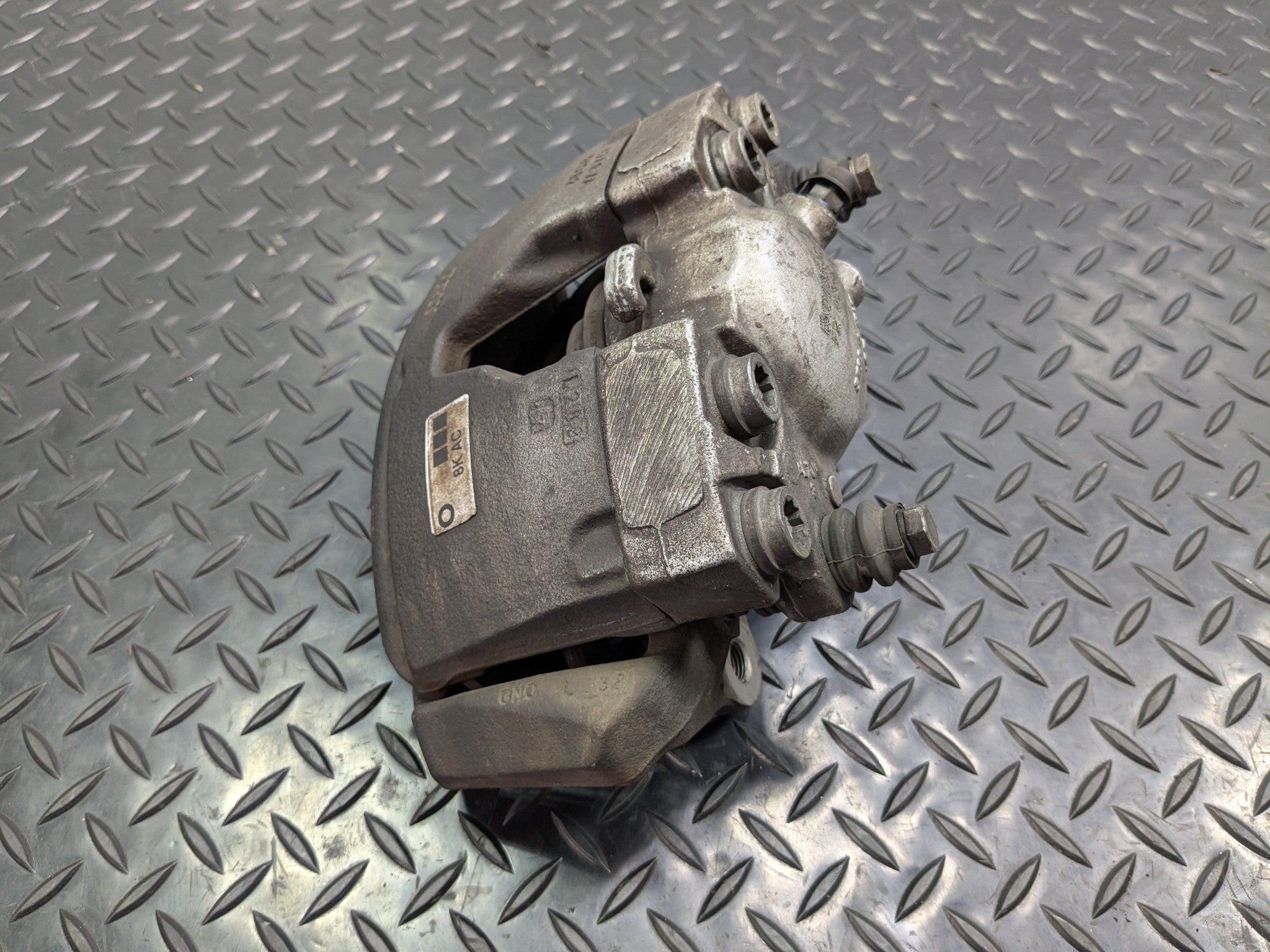 2008 - 2011 OEM AUDI A4 FRONT LEFT DRIVER SIDE BRAKE CALIPER