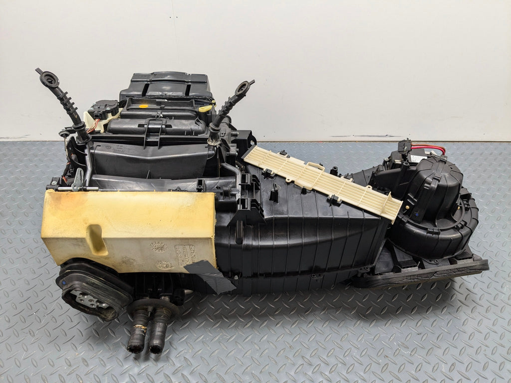 2008 - 2011 OEM AUDI A4 HVAC EVAPORATOR HEATER CORE HOUSING BOX ASSEMBLY