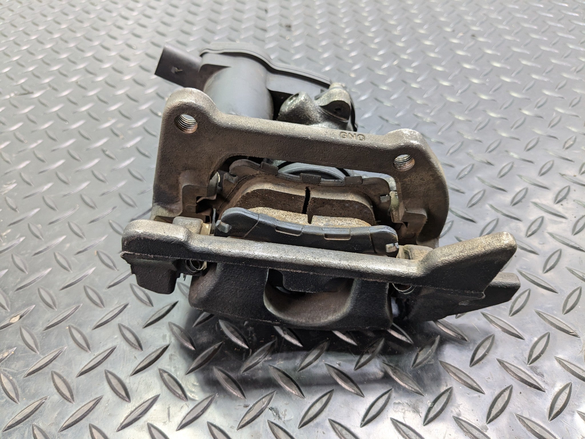 2008 - 2011 OEM AUDI A4 REAR LEFT DRIVER SIDE BRAKE CALIPER