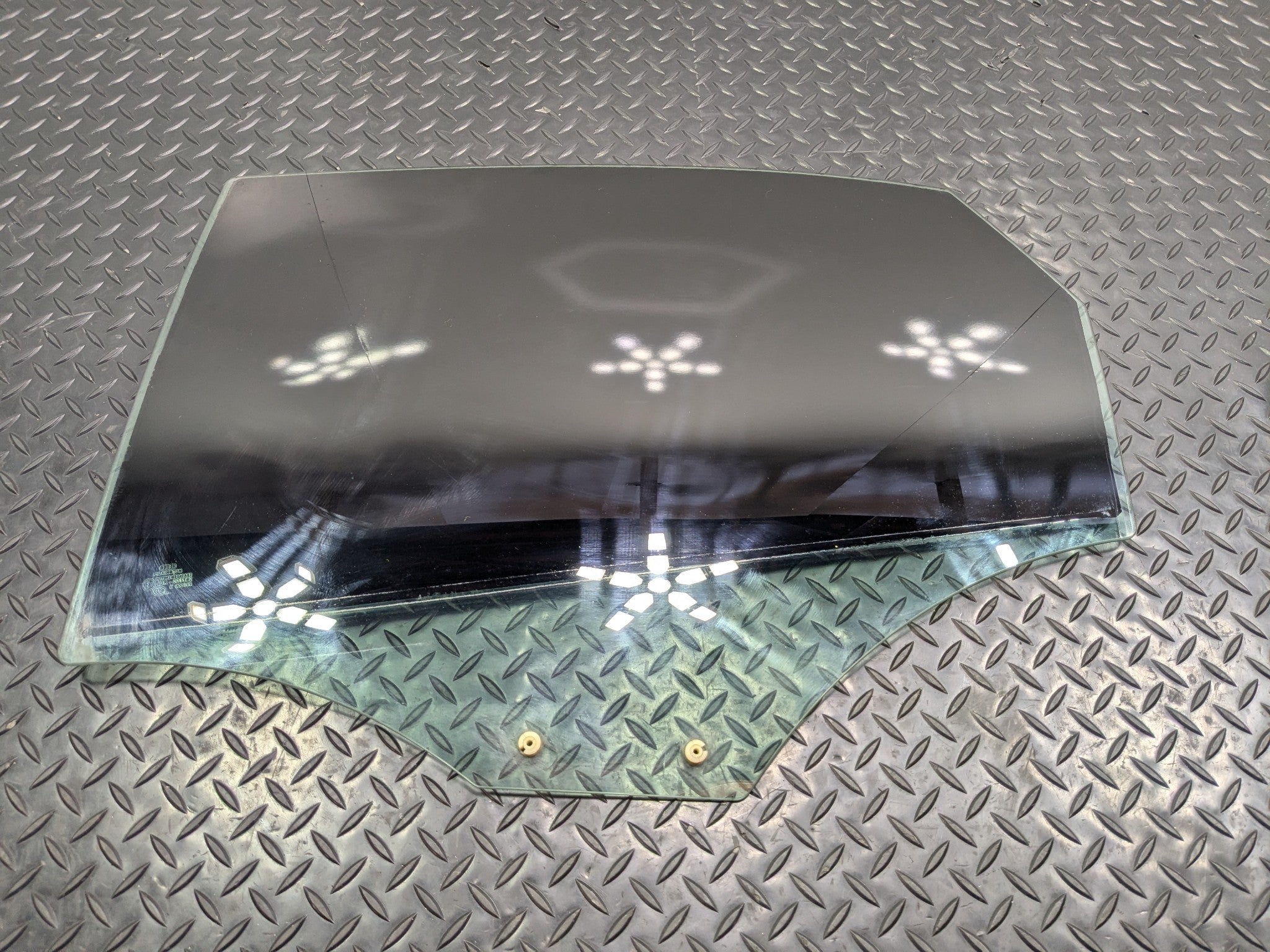 2008 - 2011 OEM AUDI A4 REAR LEFT DRIVER SIDE DOOR GLASS WINDOW