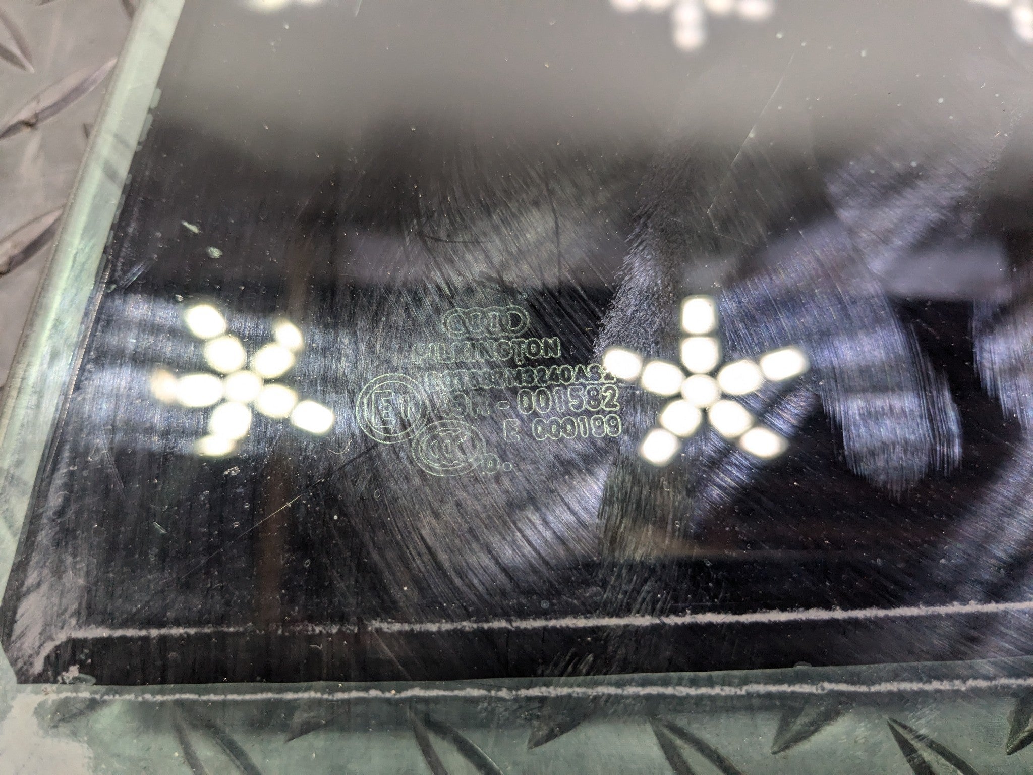 2008 - 2011 OEM AUDI A4 REAR LEFT DRIVER SIDE DOOR GLASS WINDOW