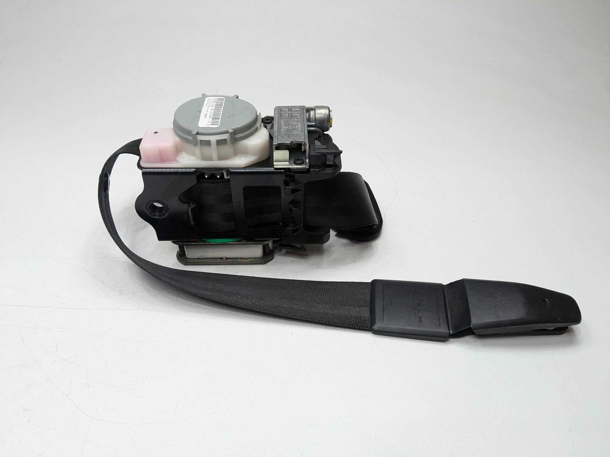 2008 - 2011 OEM AUDI A4 FRONT RIGHT PASSENGER SIDE SEAT BELT RETRACTOR