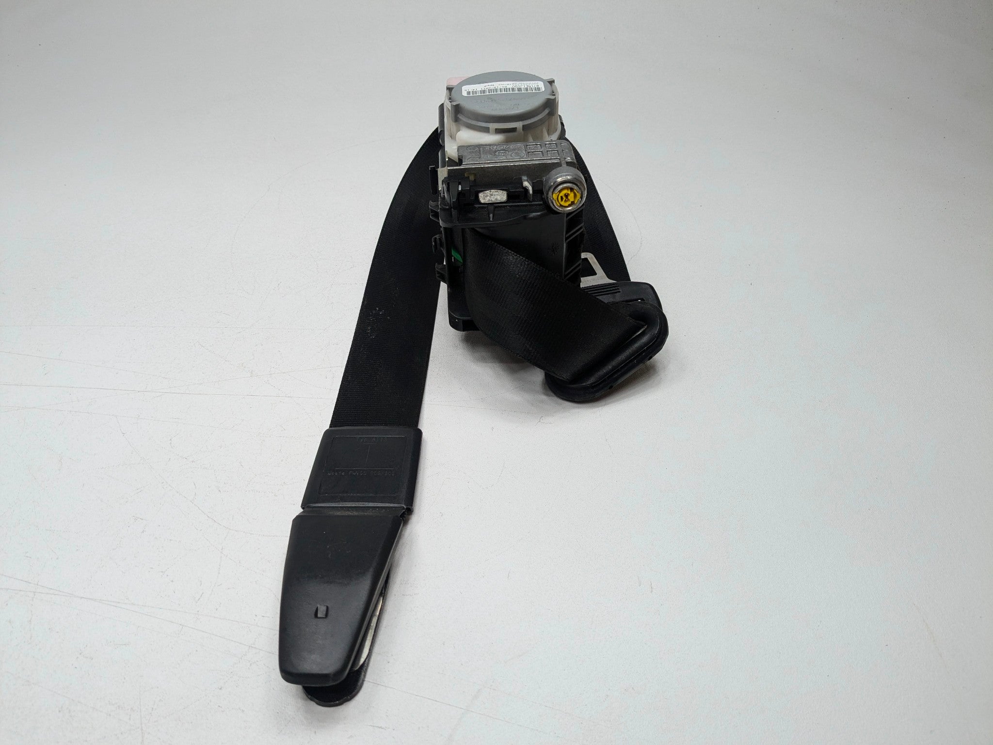 2008 - 2011 OEM AUDI A4 FRONT RIGHT PASSENGER SIDE SEAT BELT RETRACTOR