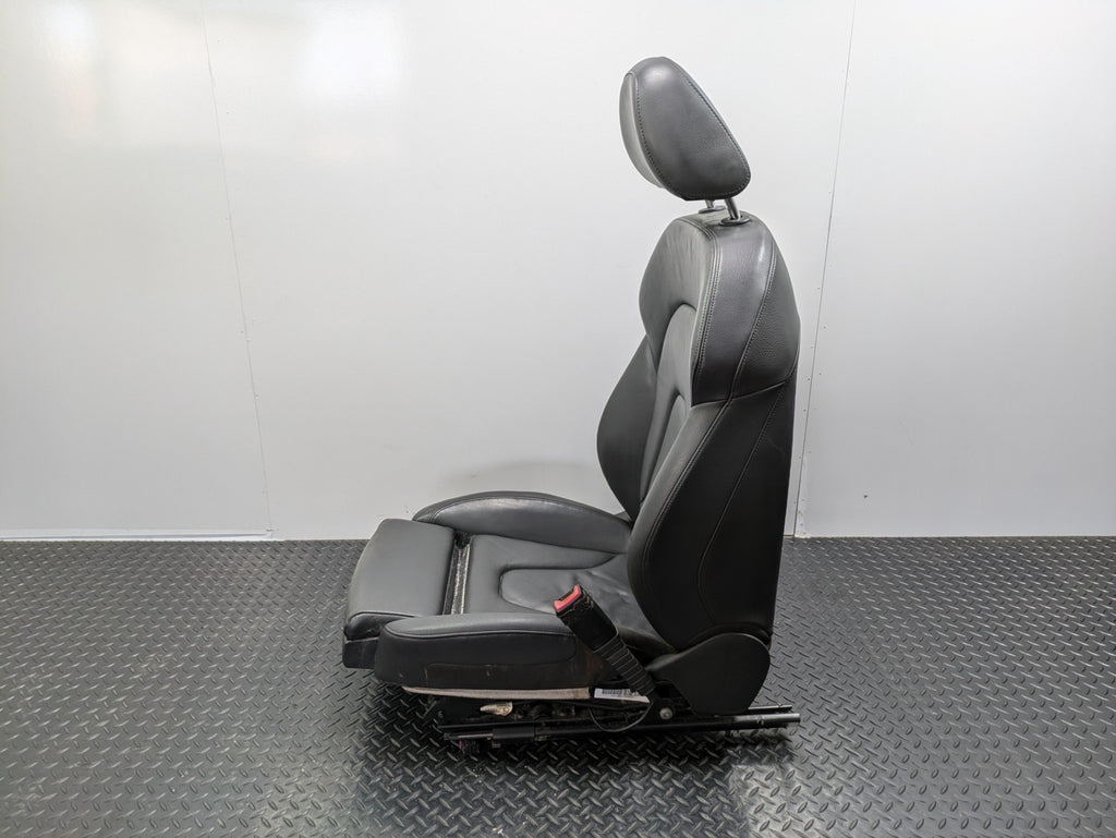 2008 - 2011 OEM AUDI A4 FRONT RIGHT PASSENGER SEAT WITH HEADREST BLACK LEATHER