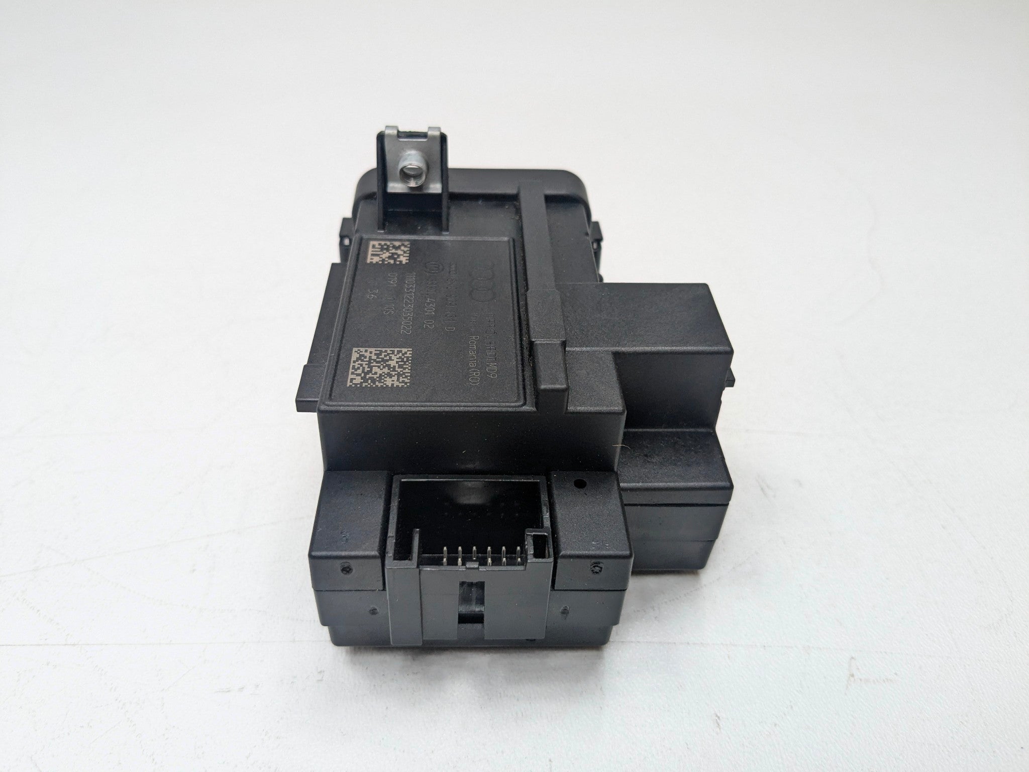 2008 - 2011 OEM AUDI A4 IGNITION STARTER SWITCH LOCK ASSEMBLY