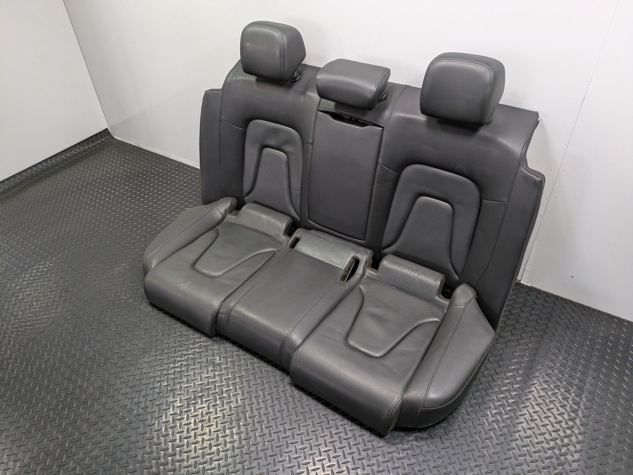 2008 - 2011 OEM AUDI A4 REAR LEFT RIGHT AND CENTER SEAT WITH HEADREST ASSEMBLY