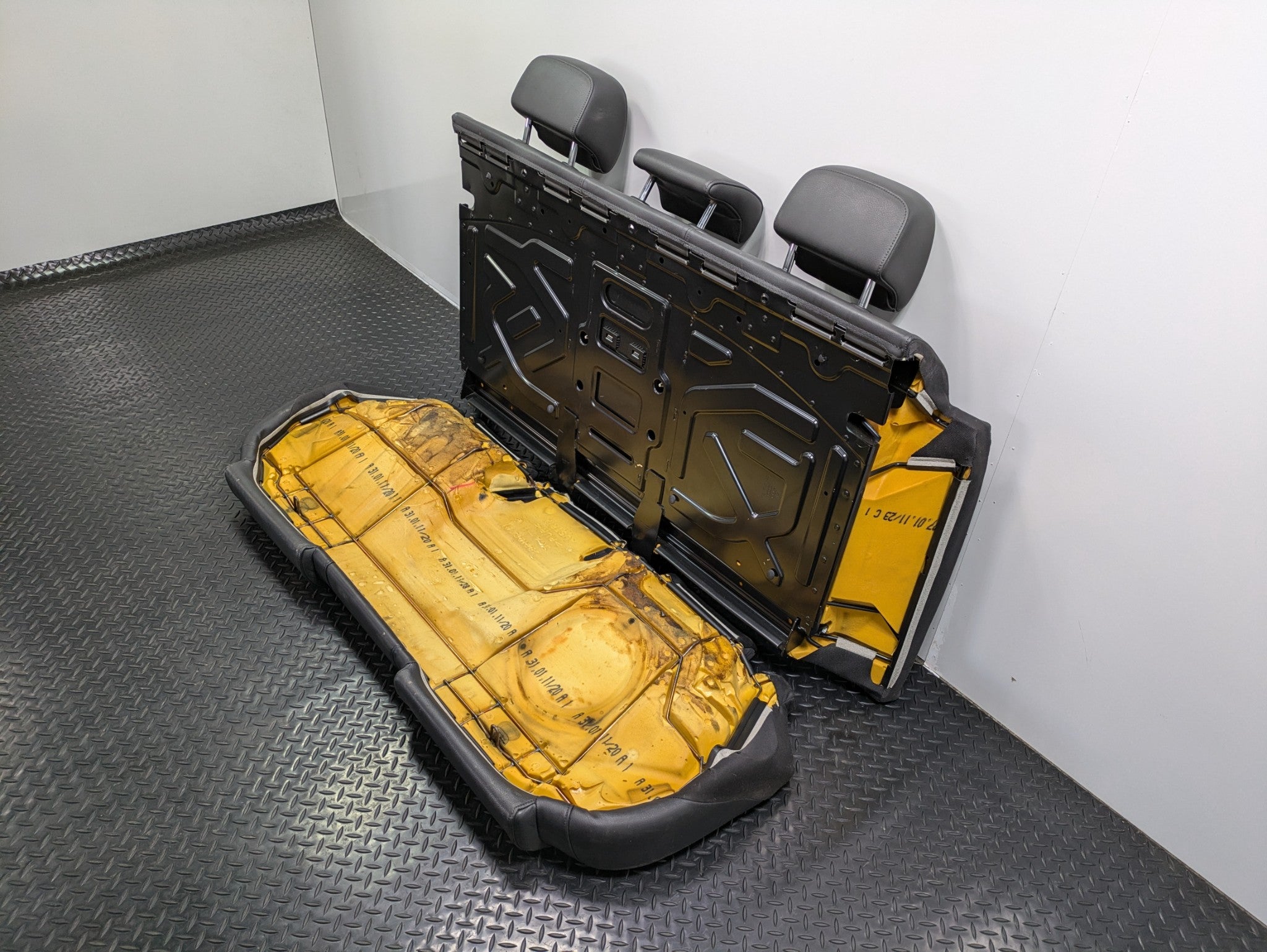 2008 - 2011 OEM AUDI A4 REAR LEFT RIGHT AND CENTER SEAT WITH HEADREST ASSEMBLY
