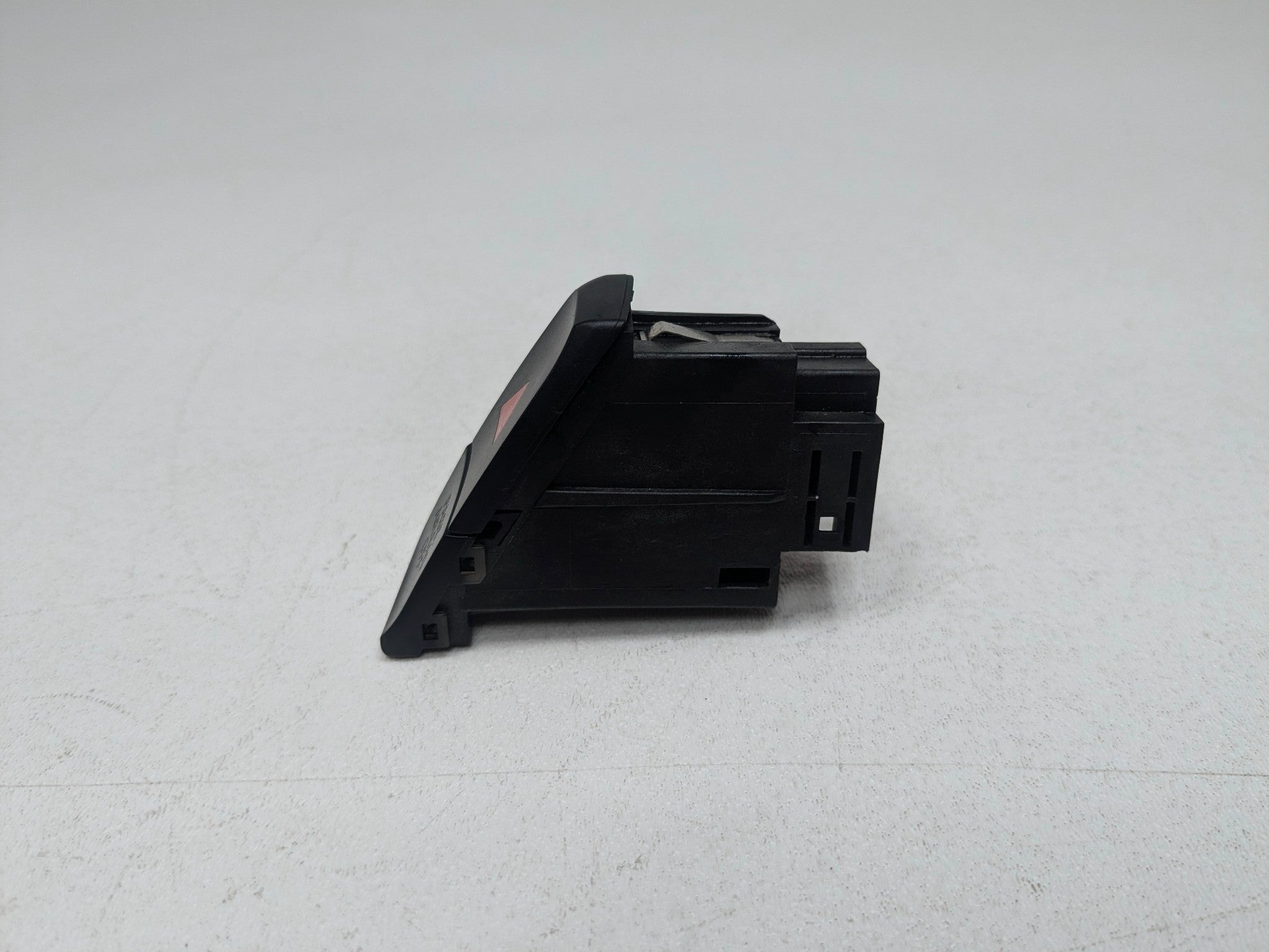 2008 - 2011 OEM AUDI A4 EMERGENCY HAZARD CONTROL SWITCH ASSEMBLY