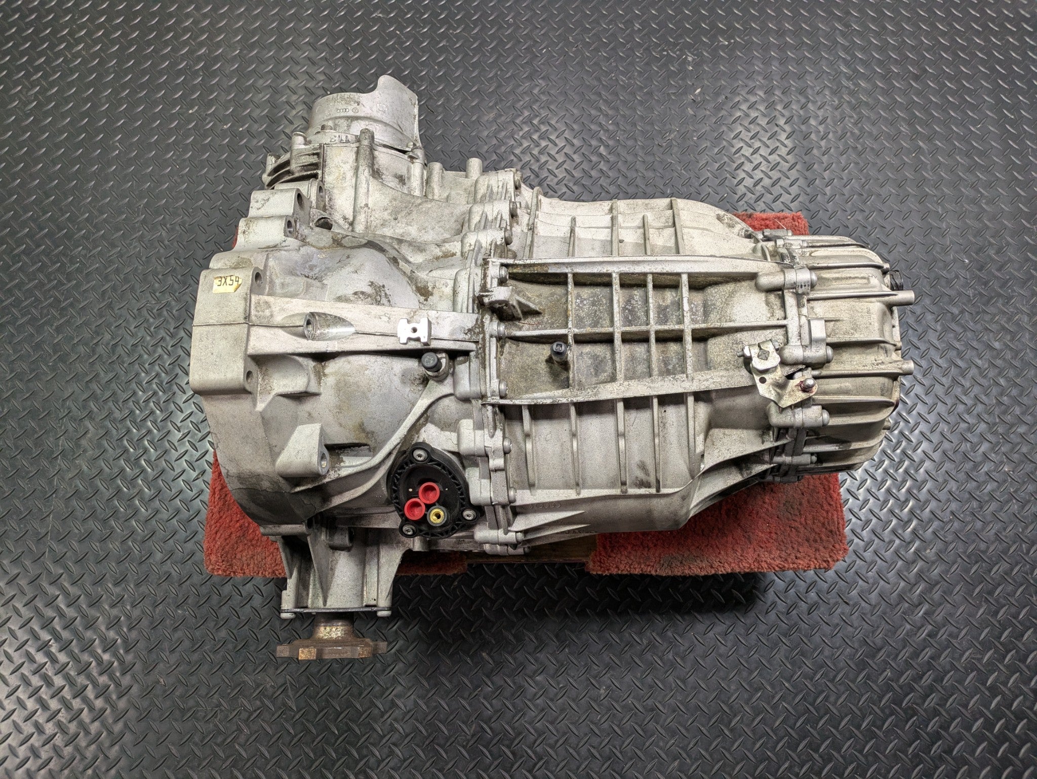 2008 - 2011 OEM AUDI A4 AUTOMATIC TRANSMISSION GEARBOX ASSEMBLY