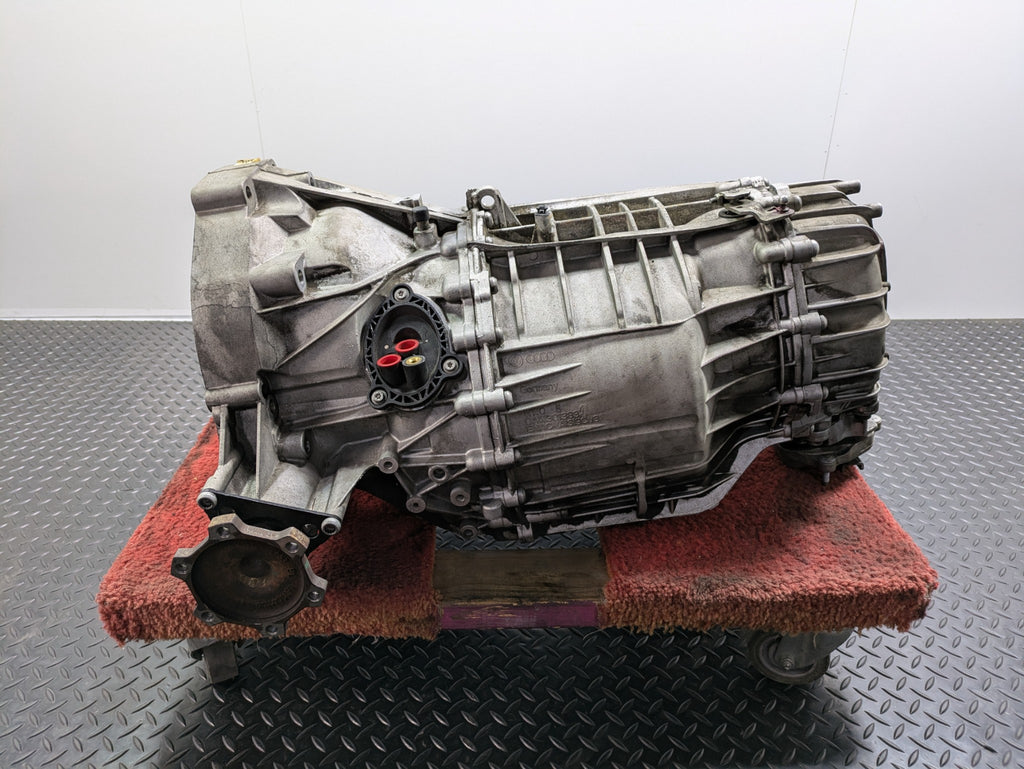2008 - 2011 OEM AUDI A4 AUTOMATIC TRANSMISSION GEARBOX ASSEMBLY