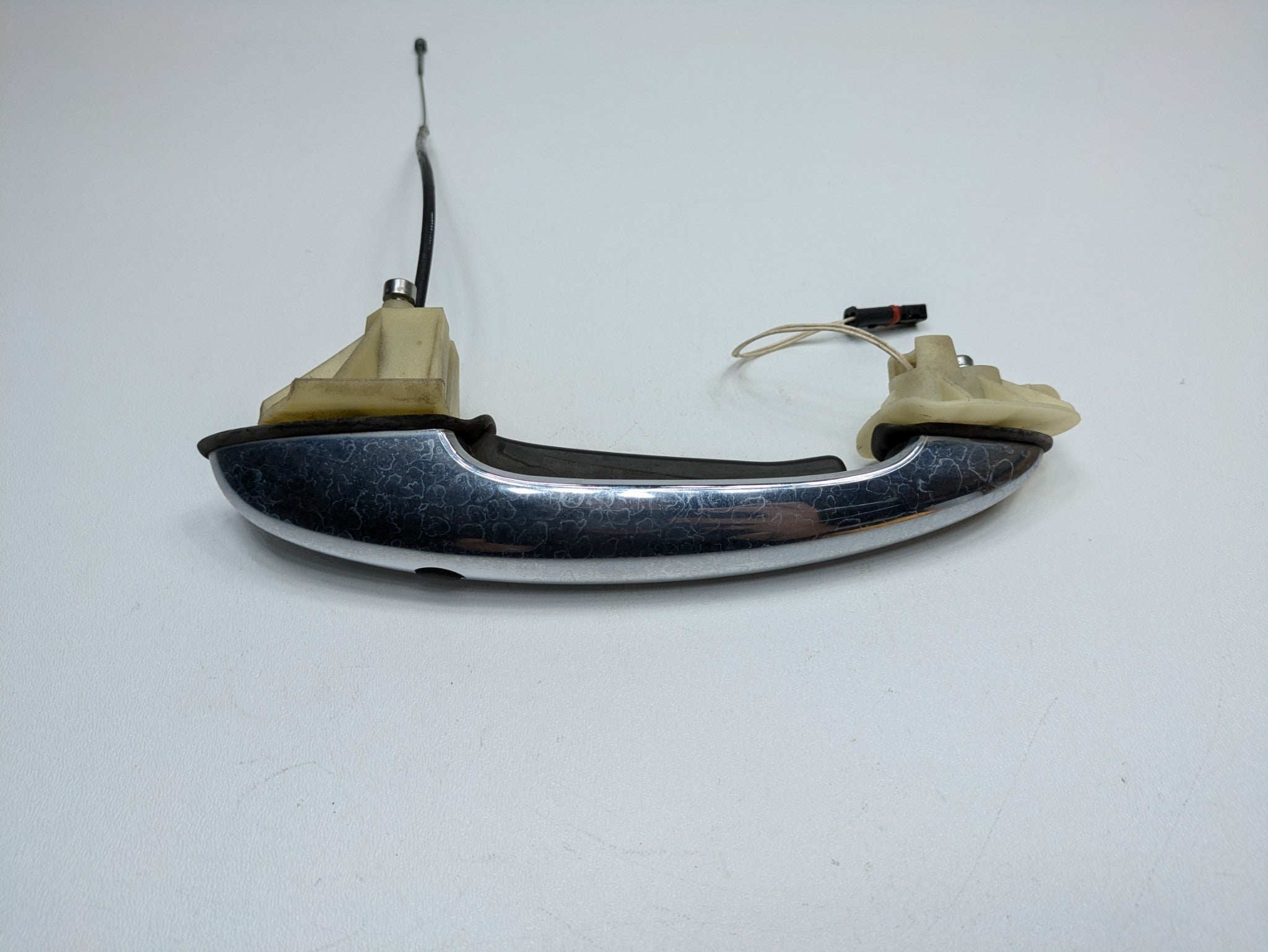 2006 - 2013 OEM MINI COOPER RIGHT PASSENGER SIDE OUTSIDE DOOR HANDLE