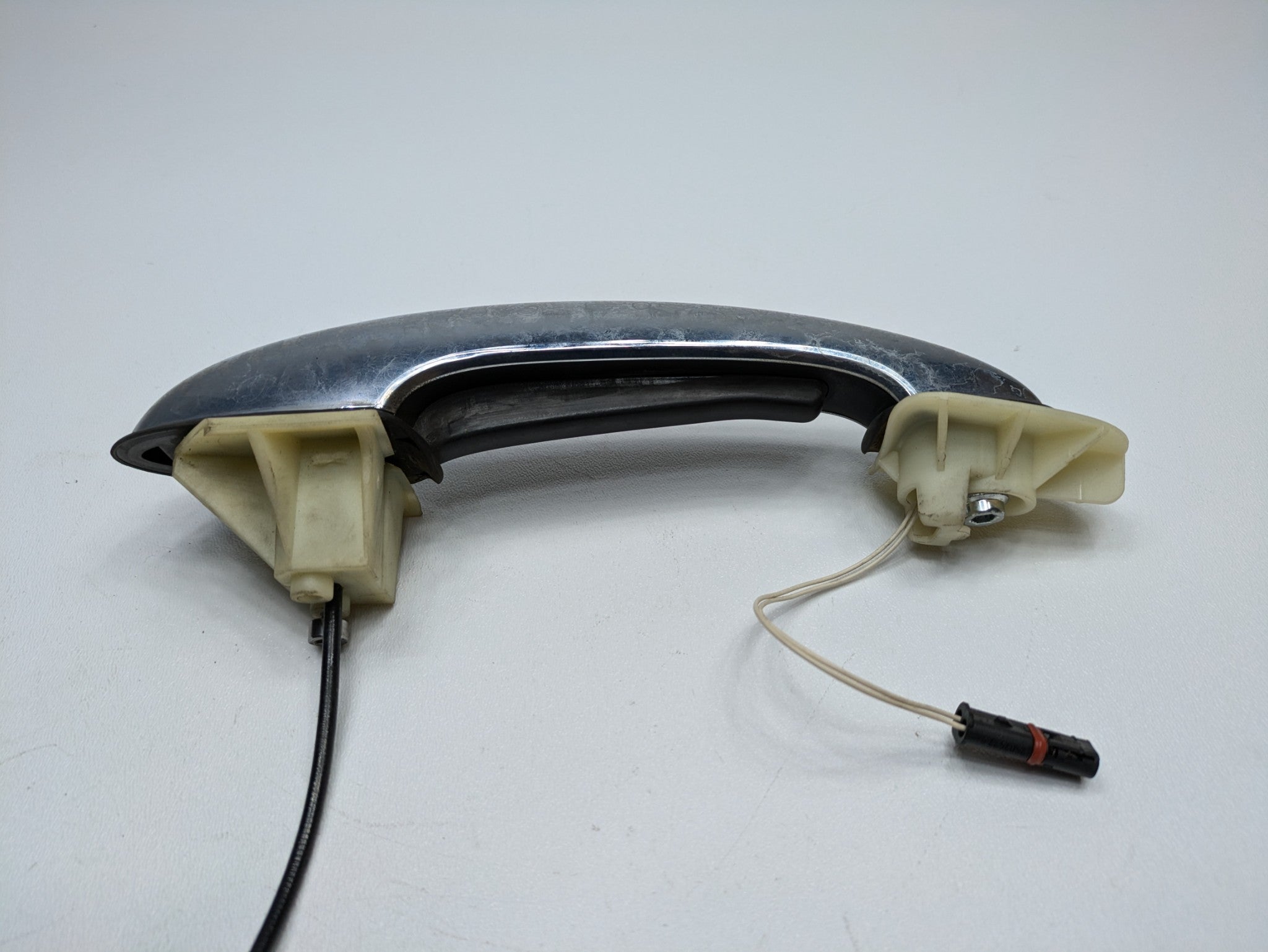 2006 - 2013 OEM MINI COOPER RIGHT PASSENGER SIDE OUTSIDE DOOR HANDLE