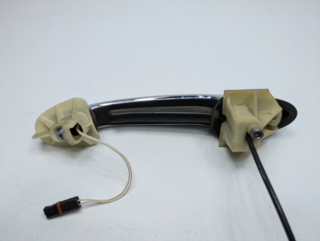 2006 - 2013 OEM MINI COOPER RIGHT PASSENGER SIDE OUTSIDE DOOR HANDLE