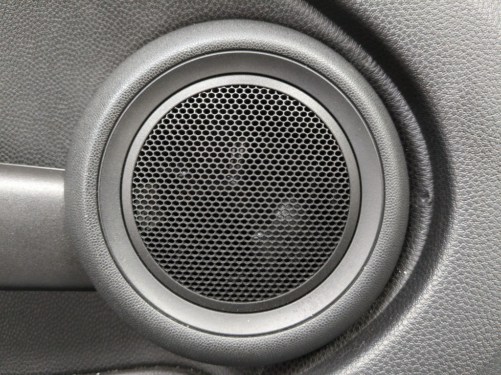 2006 - 2013 OEM MINI COOPER FRONT LEFT DRIVER SIDE INTERIOR DOOR TRIM PANEL