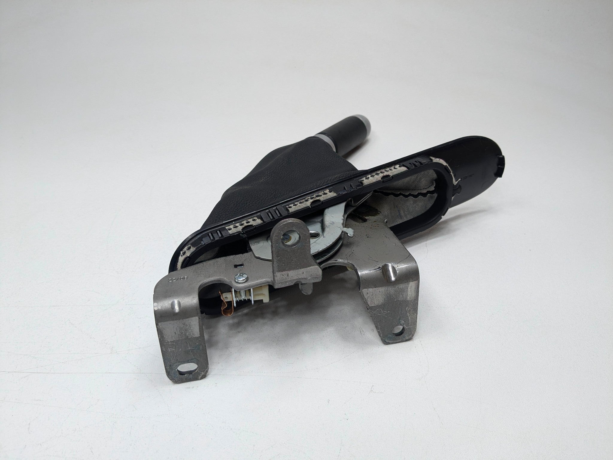 2006 - 2013 OEM MINI COOPER EMERGENCY PARKING BRAKE HANDLE LEVER ASSEMBLY