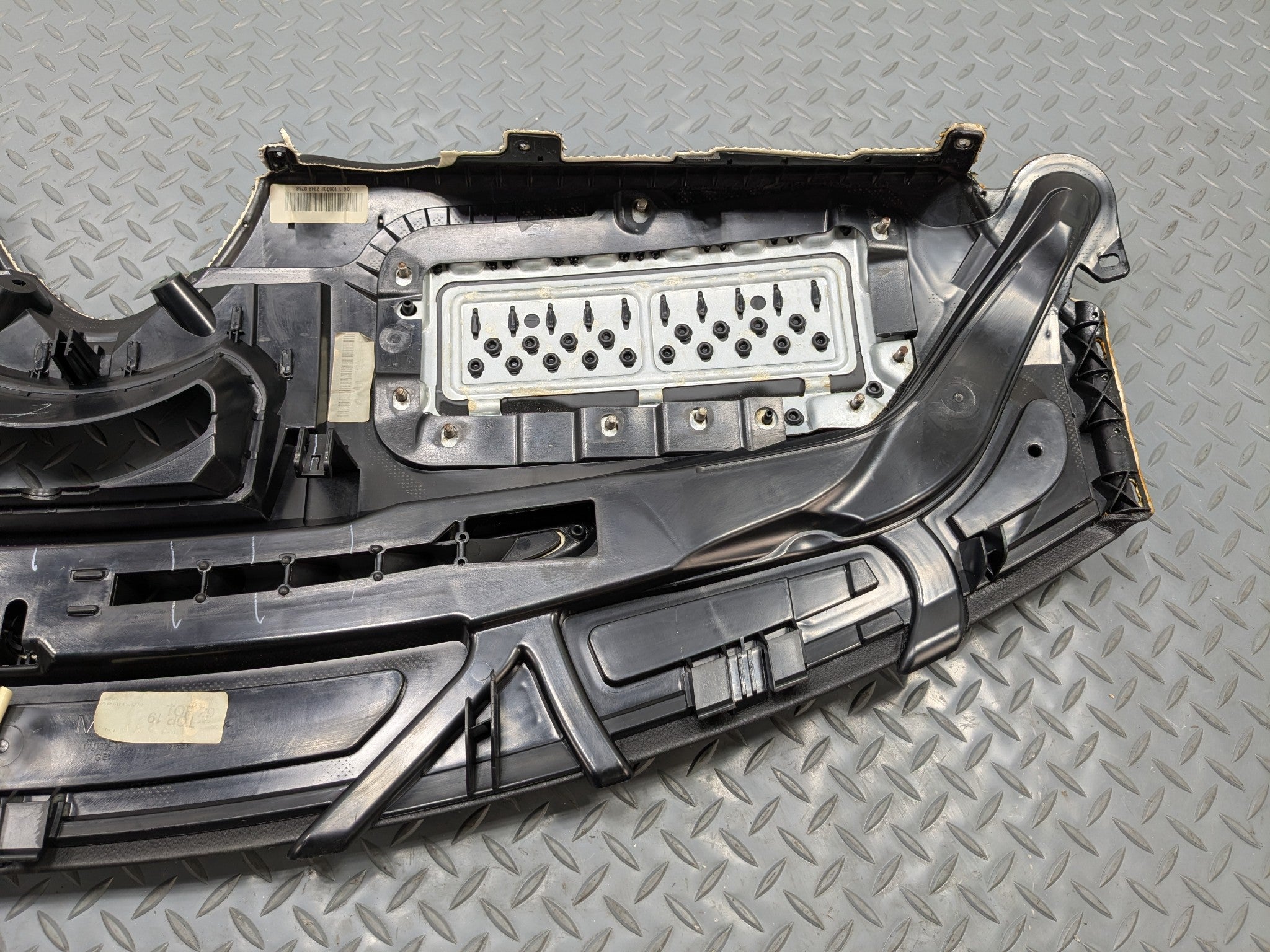 2006 - 2013 OEM MINI COOPER DASHBOARD DASH BOARD FACIA UPPER PANEL BLACKShipping