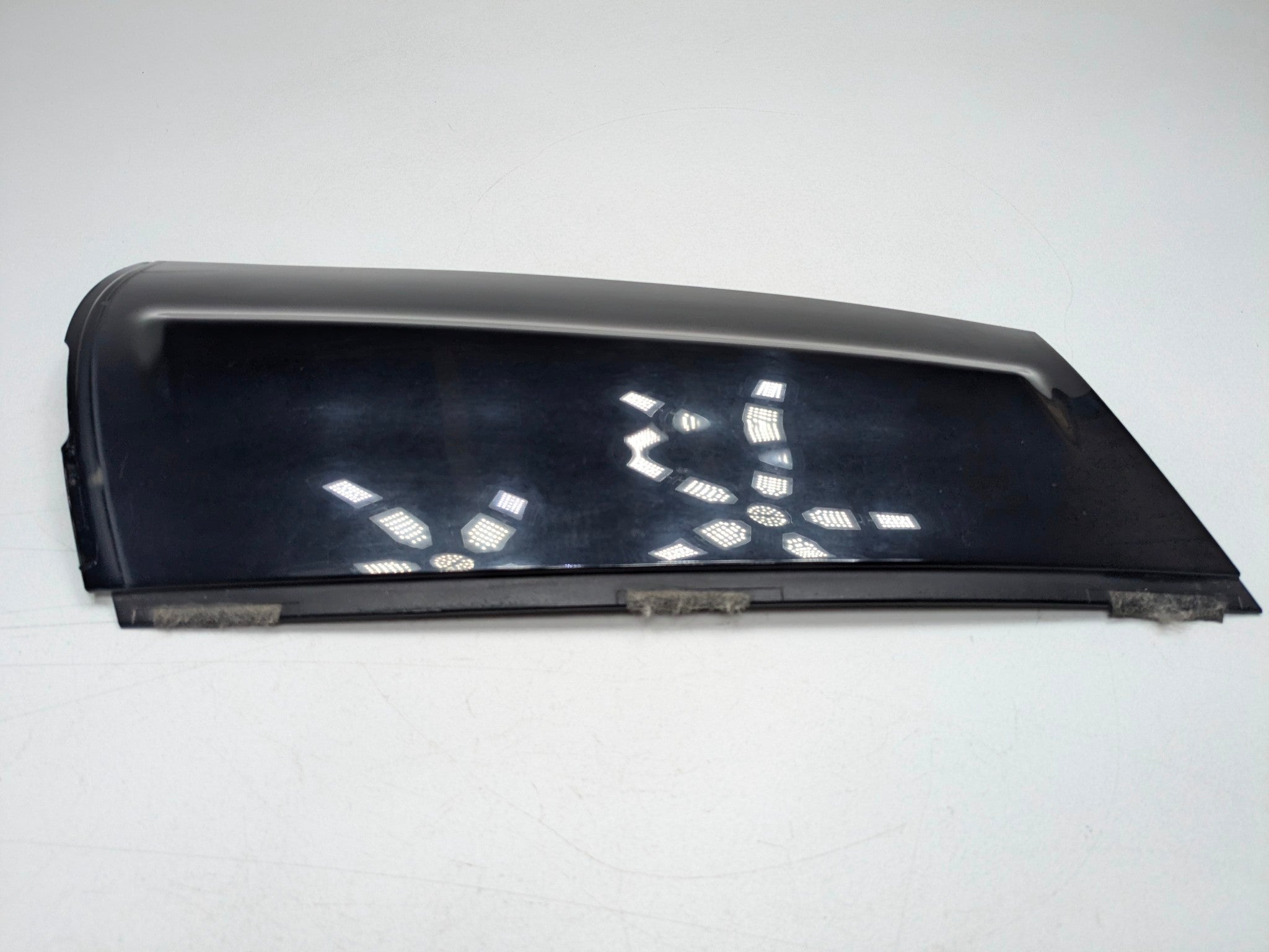 2006 - 2013 OEM MINI COOPER RIGHT PASSENGER SIDE EXTERIOR BLACK C-PILLAR TRIM