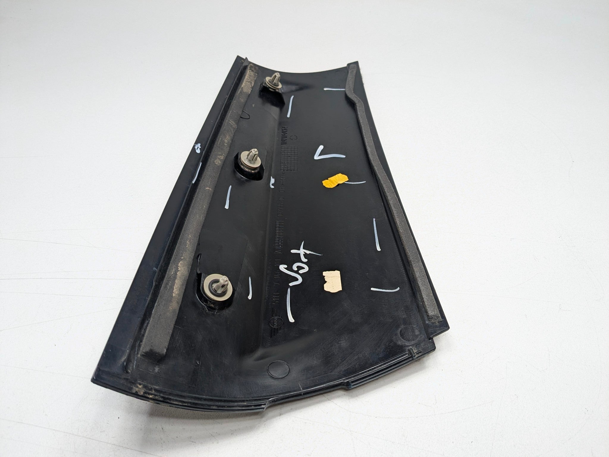 2006 - 2013 OEM MINI COOPER RIGHT PASSENGER SIDE CENTER PILLAR TRIM COVER