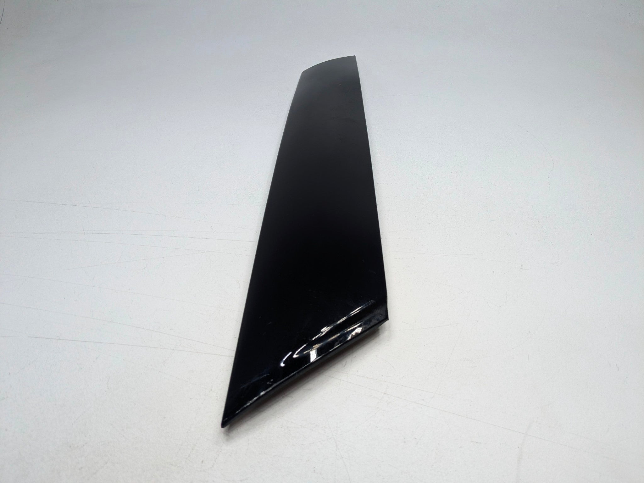 2006 - 2013 OEM MINI COOPER FRONT LEFT DRIVER SIDE CENTER PILLAR TRIM COVER