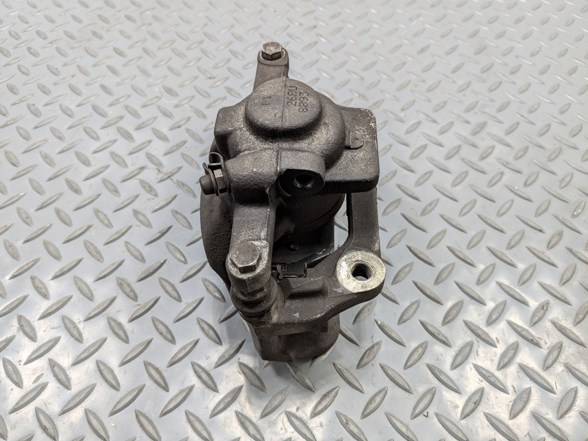 2006 - 2013 OEM MINI COOPER FRONT LEFT DRIVER SIDE BRAKE CALIPER