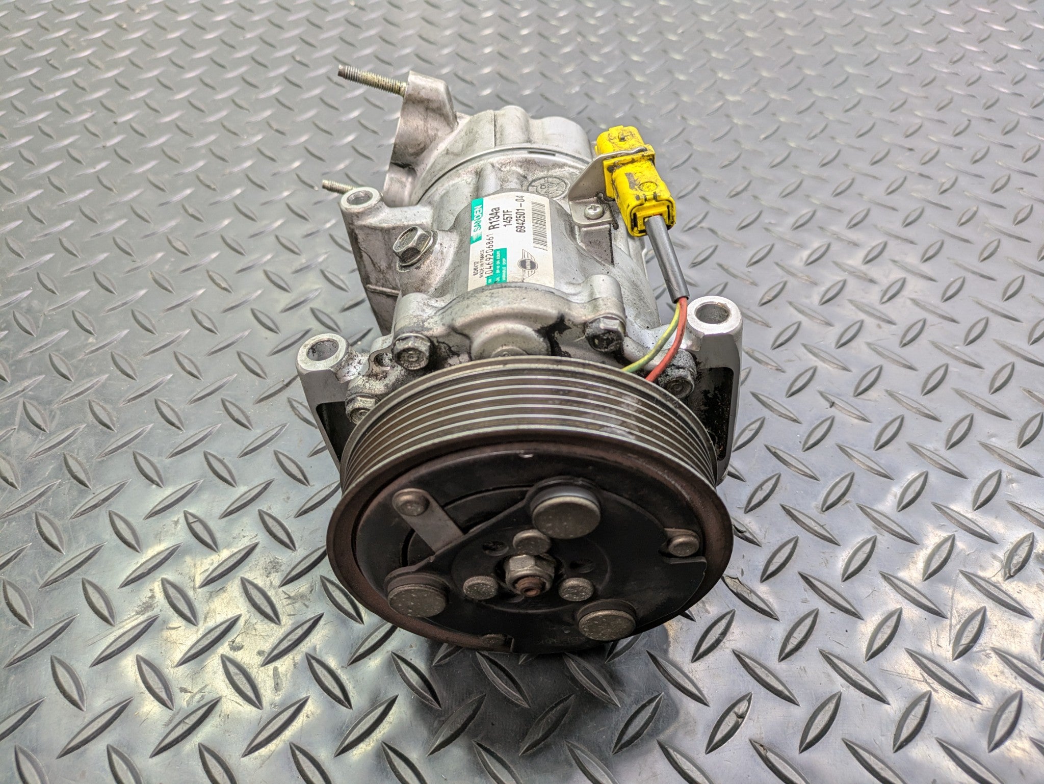 2006 - 2013 OEM MINI COOPER AIR CONDITIONING A/C COMPRESSORE PUMP