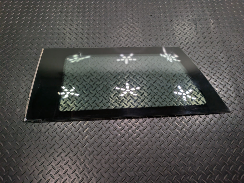 2006 - 2013 OEM MINI COOPER REAR LEFT DRIVER SIDE DOOR WINDOW GLASS