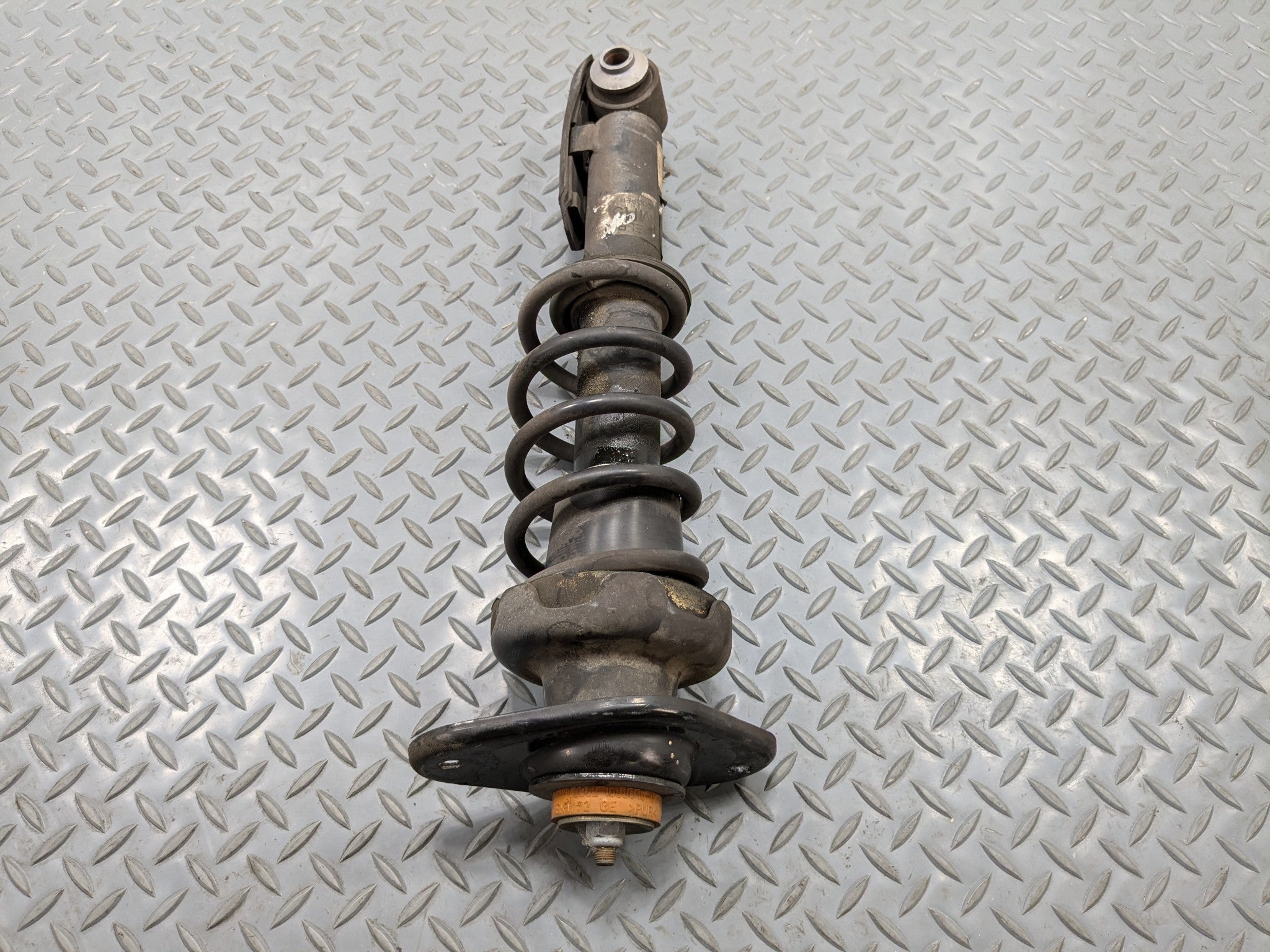 2006 - 2013 OEM MINI COOPER REAR RIGHT SIDE SUSPENSION SHOCK STRUT ASSEMBLY