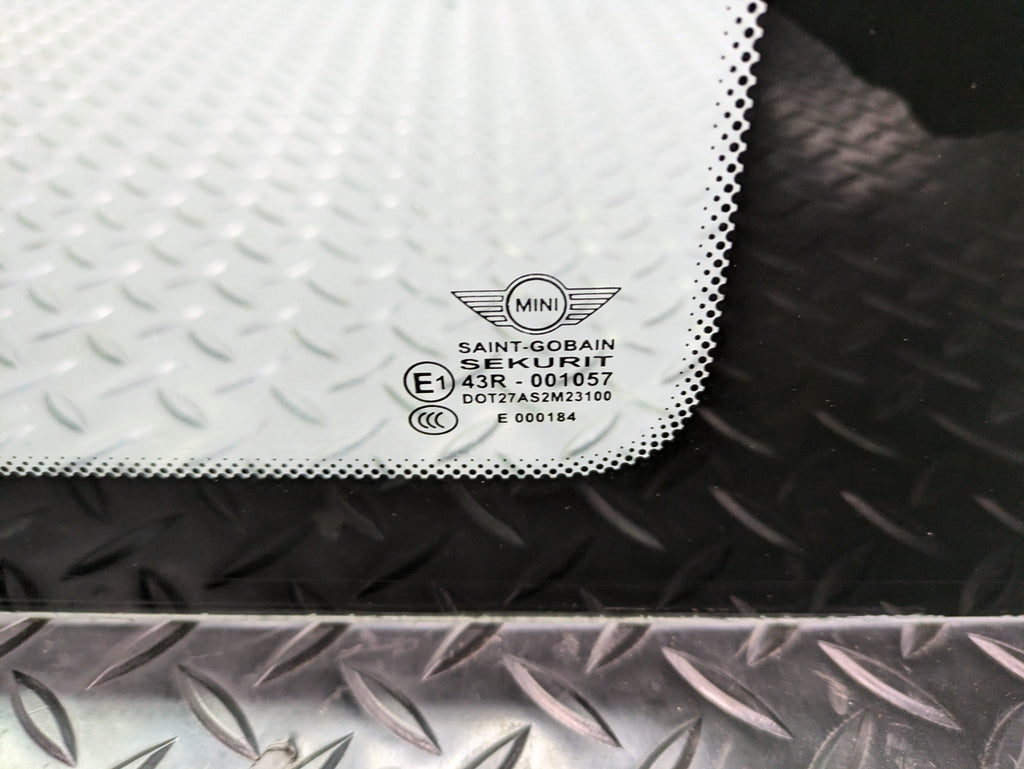 2006 - 2013 OEM MINI COOPER REAR RIGHT PASSENGER SIDE DOOR WINDOW GLASS
