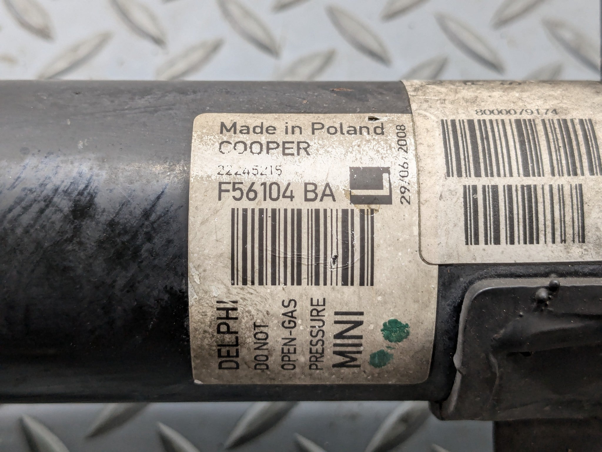 2006 - 2013 OEM MINI COOPER FRONT LEFT SIDE SUSPENSION SHOCK STRUT ASSEMBLY