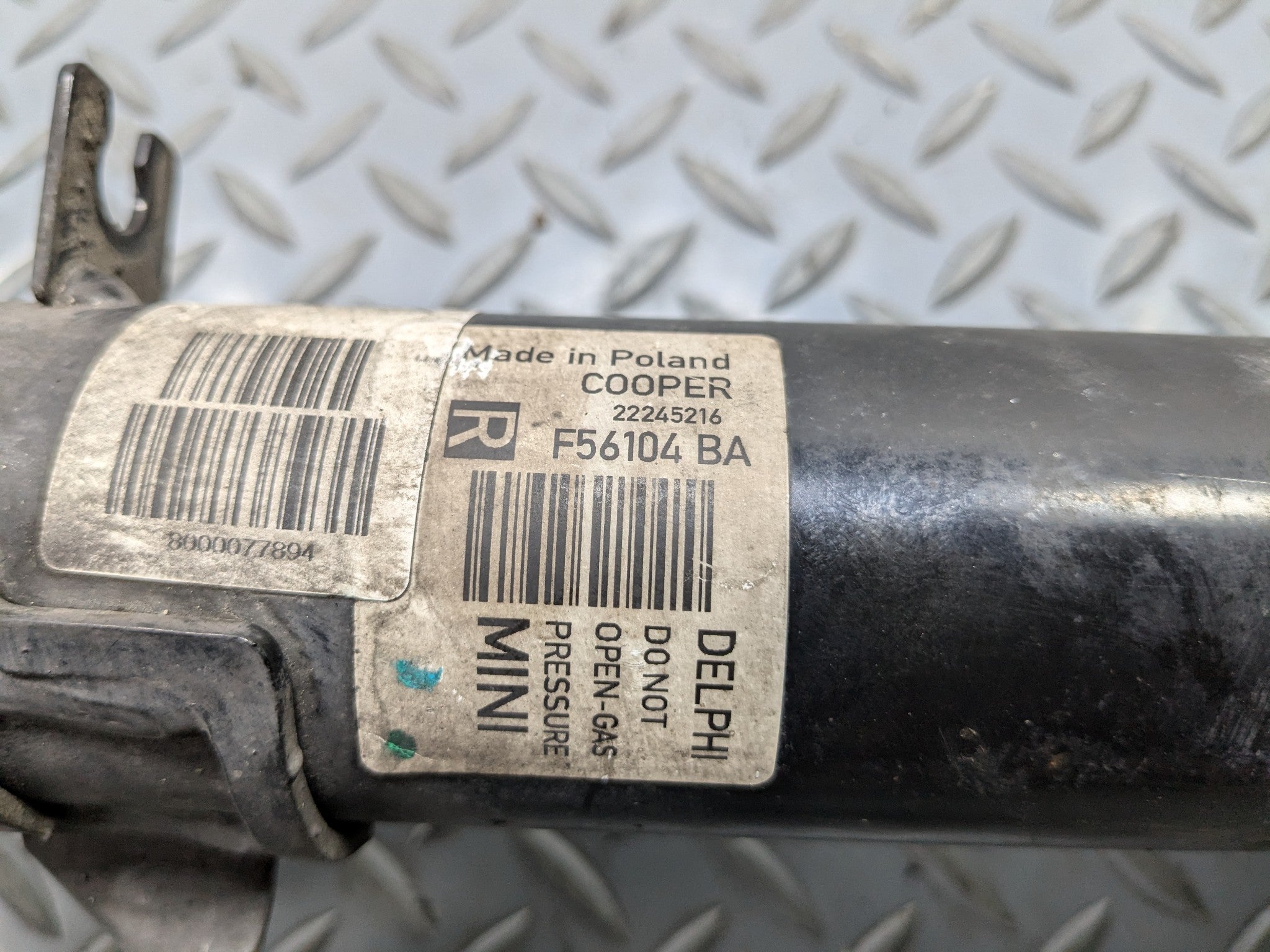 2006 - 2013 OEM MINI COOPER FRONT RIGHT SIDE SUSPENSION SHOCK STRUT ASSEMBLY